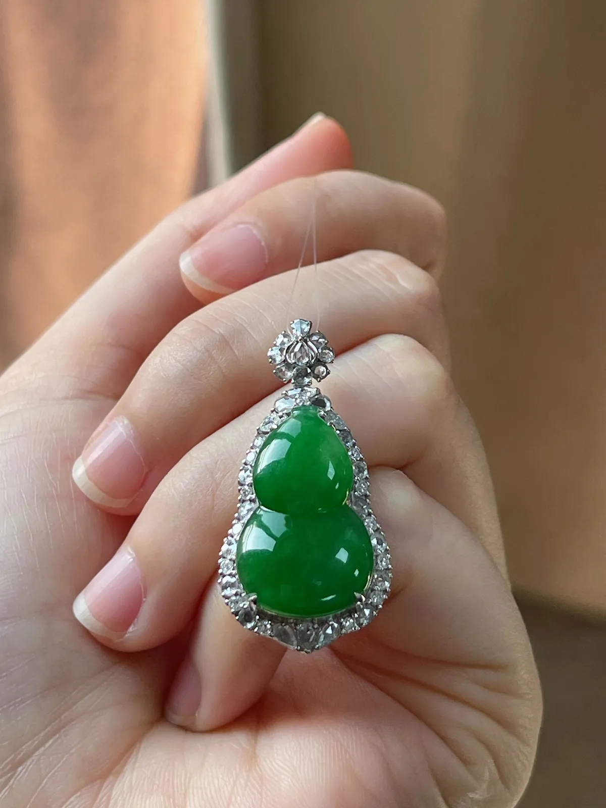 18k金翡翠冰糯种绿色葫芦吊坠