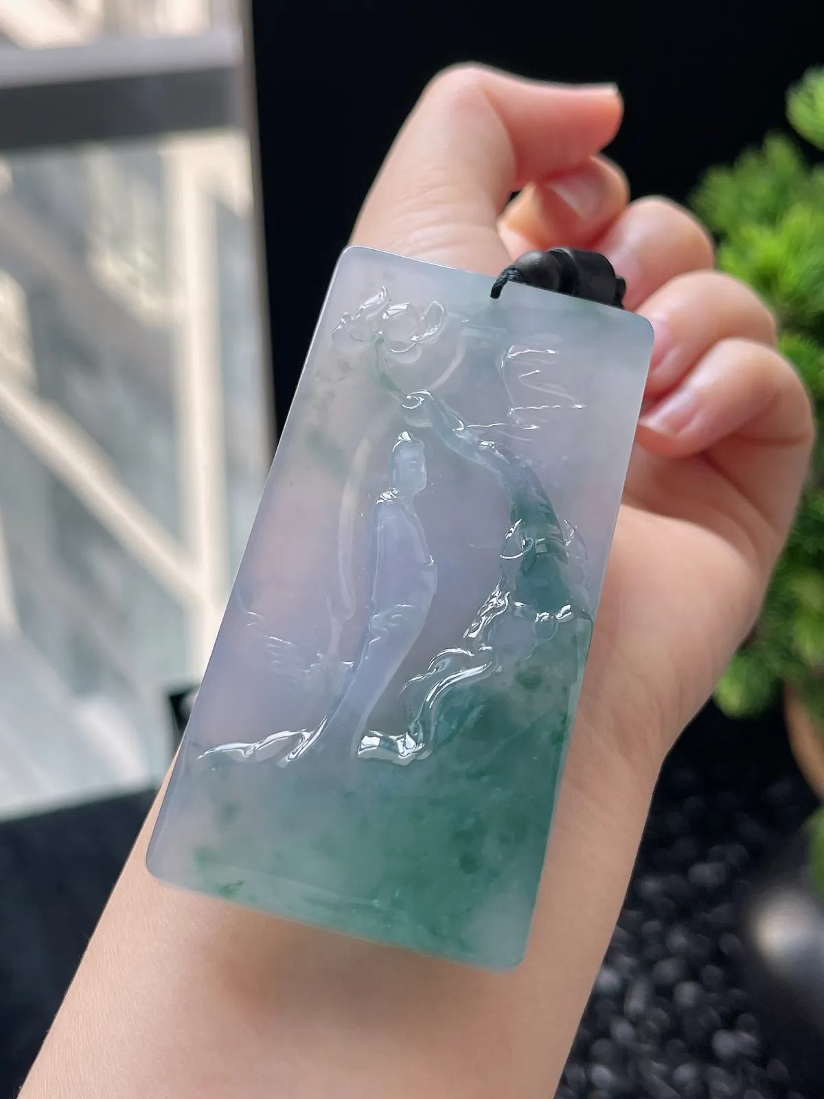 翡翠冰种飘花意境挂坠