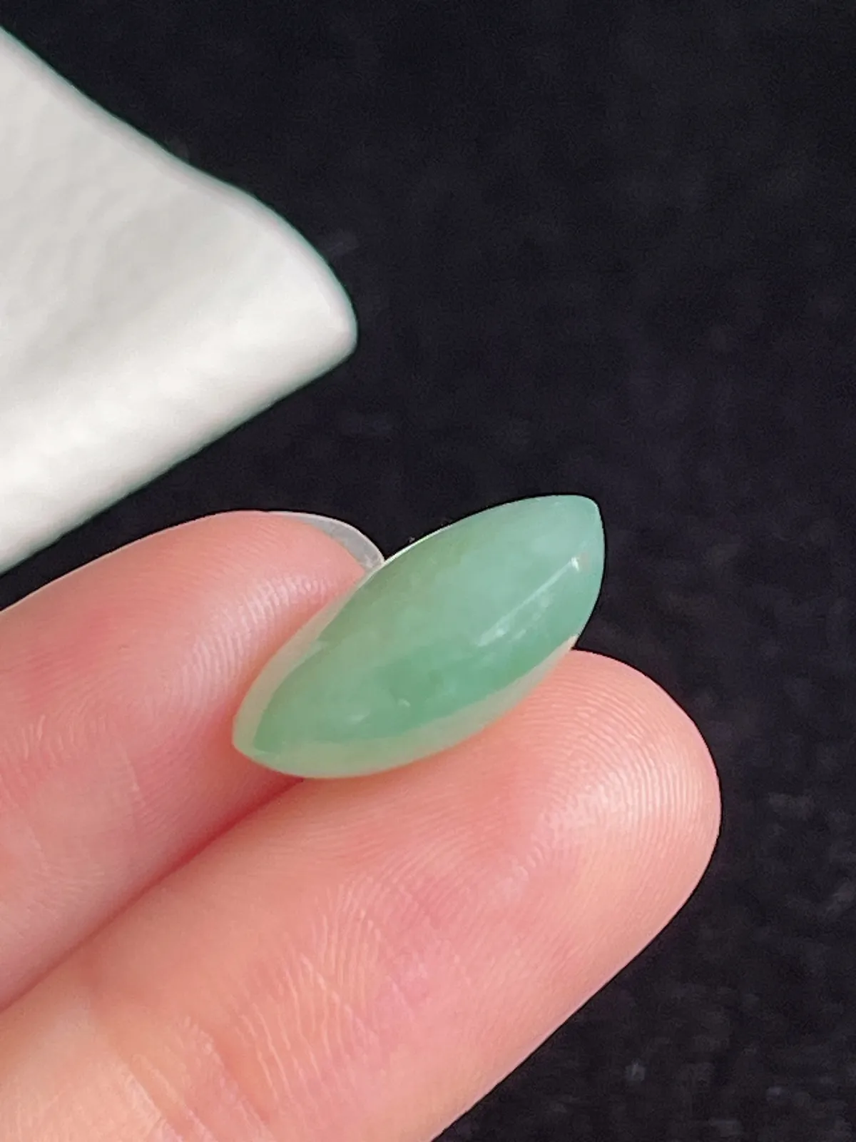 翡翠冰糯种浅绿色戒面