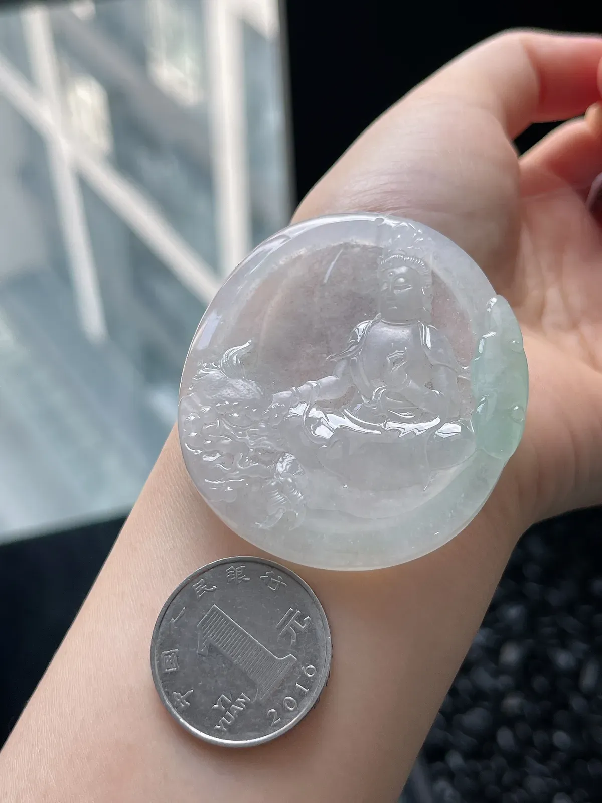 翡翠冰糯种白色挂坠