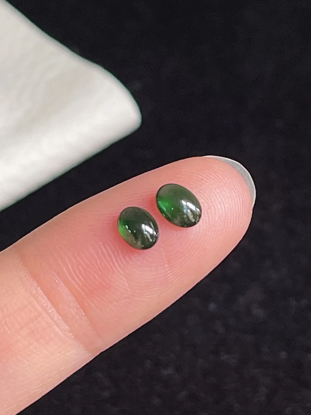 翡翠蛋面，单颗价