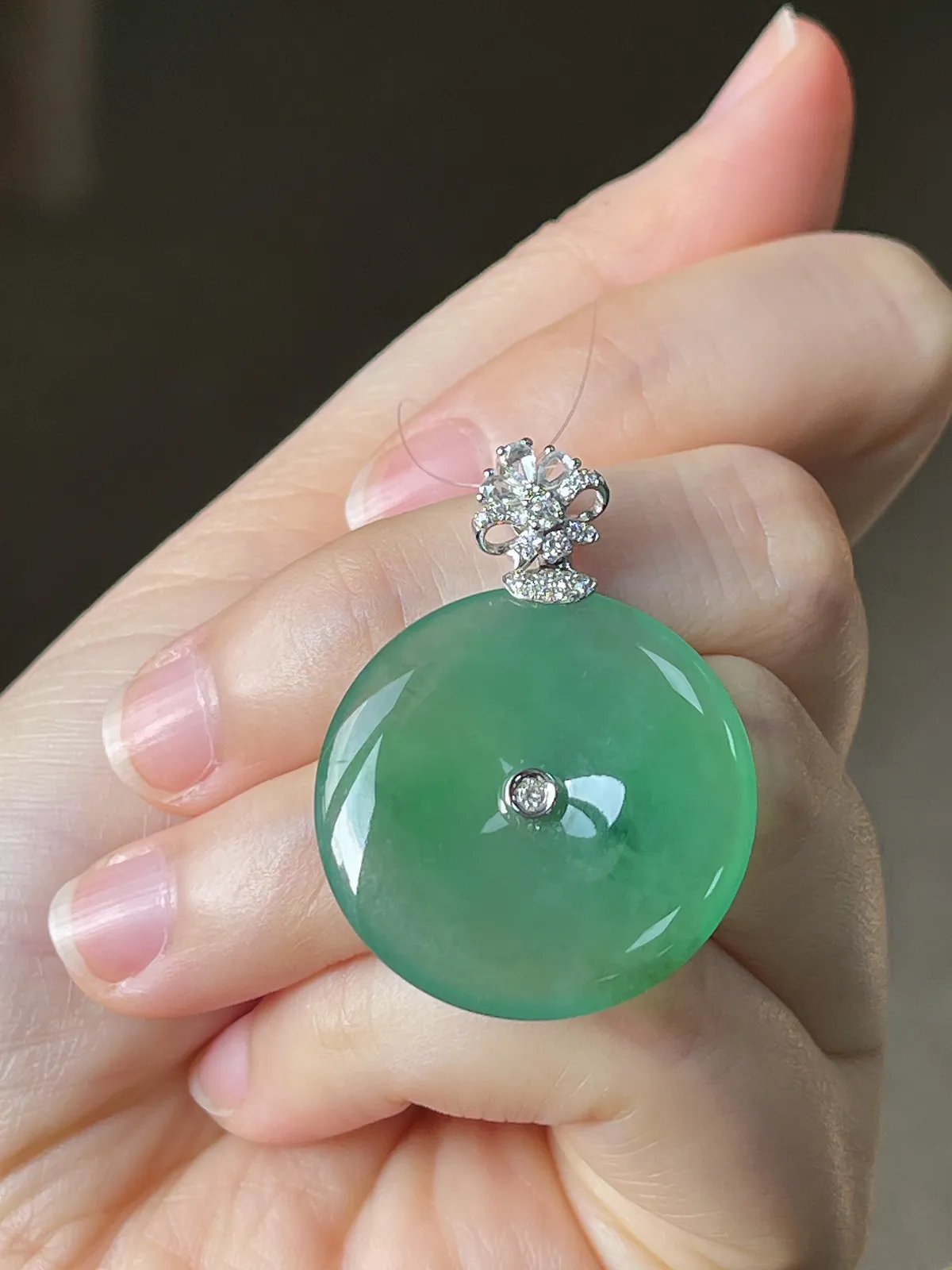 18k金翡翠冰糯种绿色平安扣吊坠