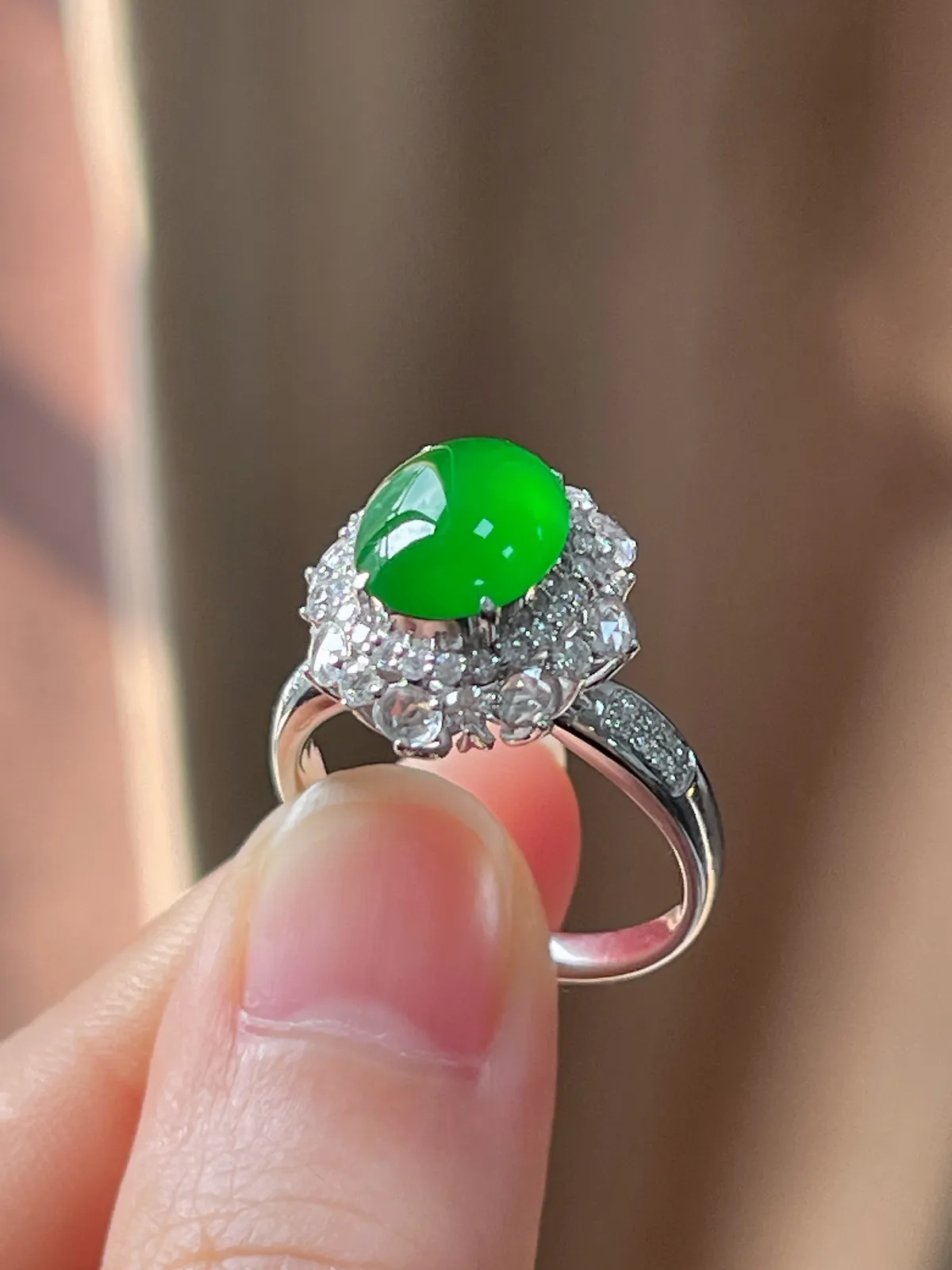 18k金翡翠满绿戒指