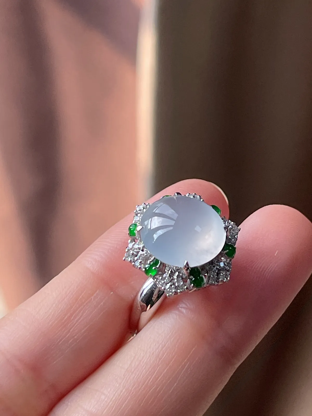 18k金翡翠冰种白色戒指