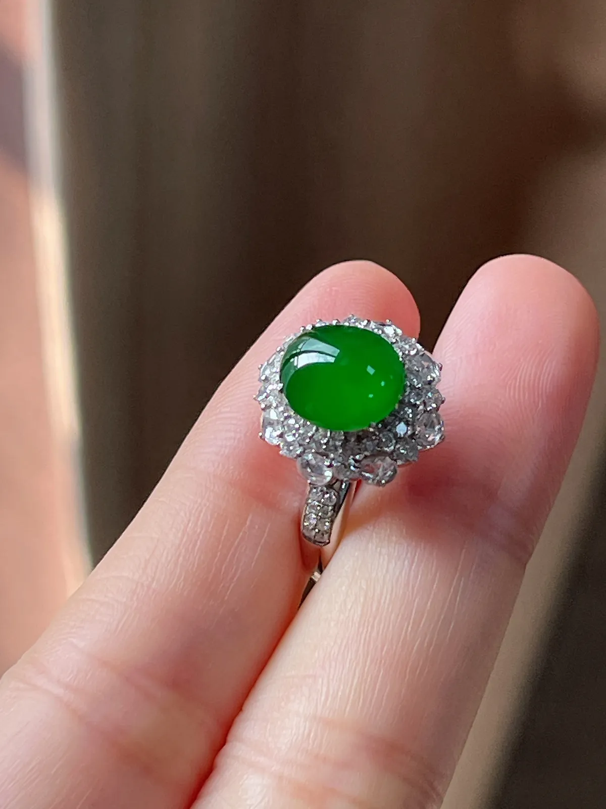 18k金翡翠满绿戒指