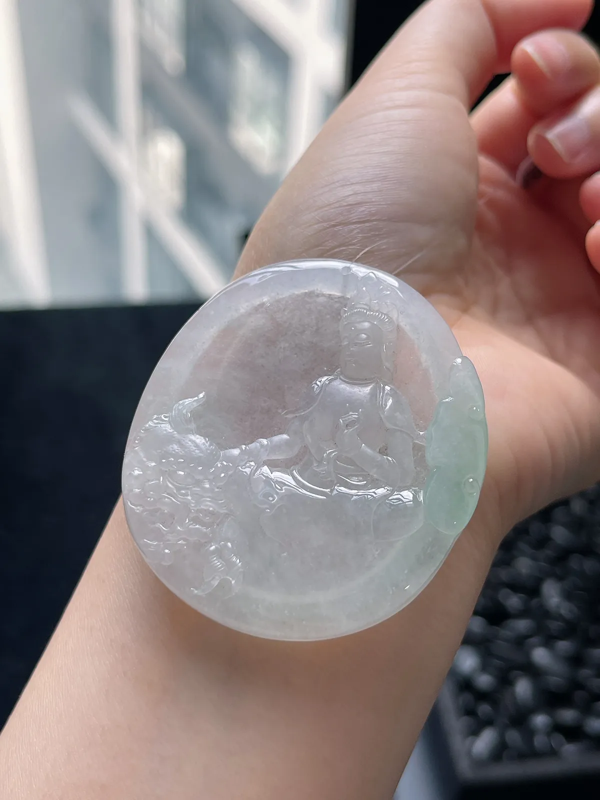 翡翠冰糯种白色挂坠