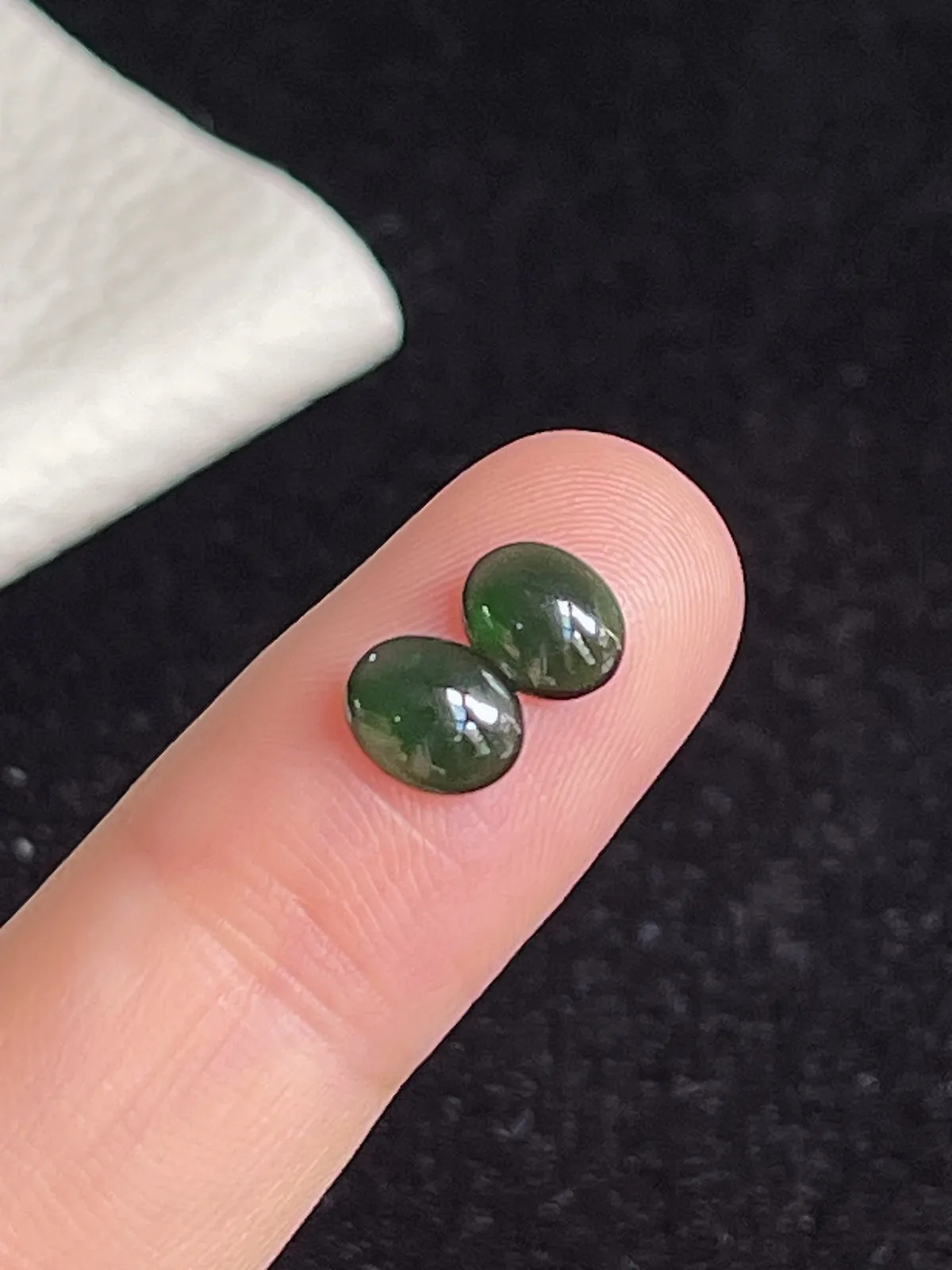 翡翠蛋面，单颗价