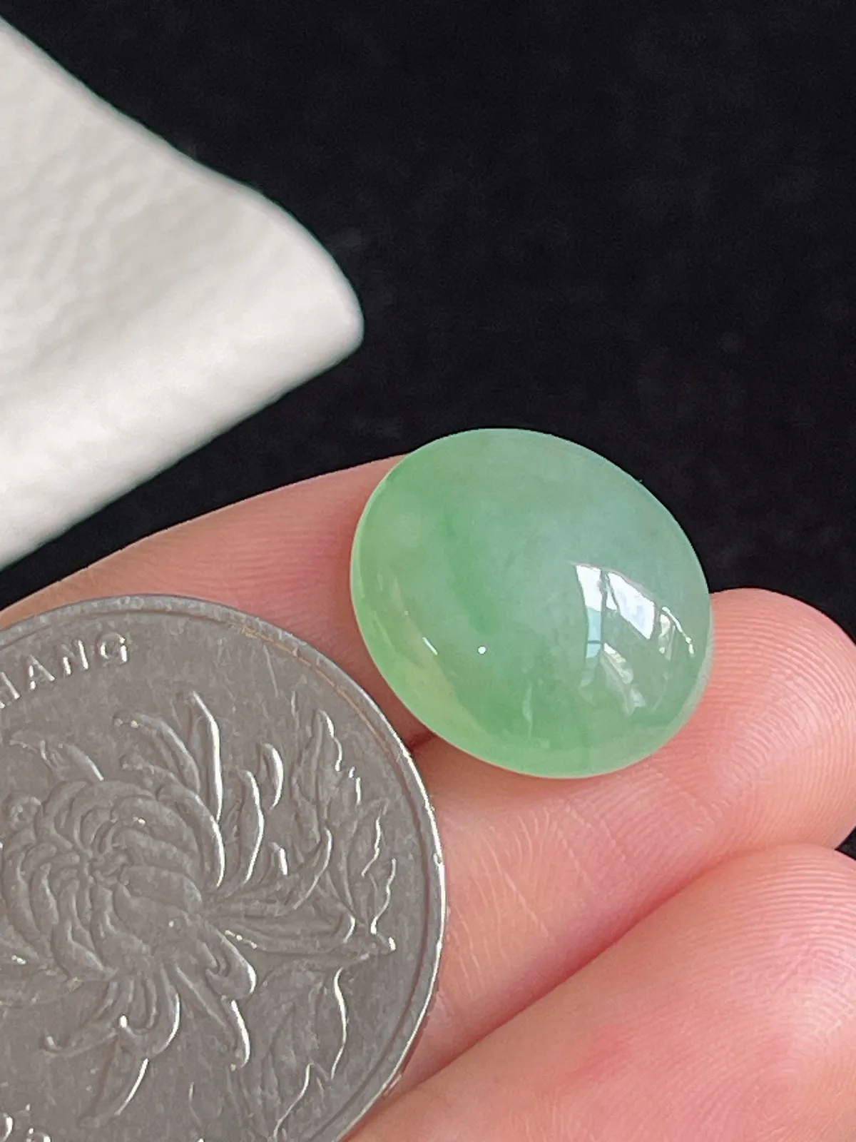 翡翠冰糯种浅绿色戒面