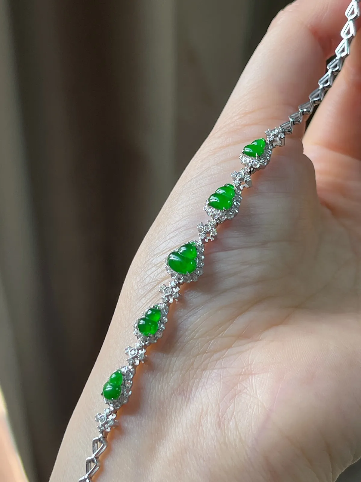 18k金翡翠冰满绿手链