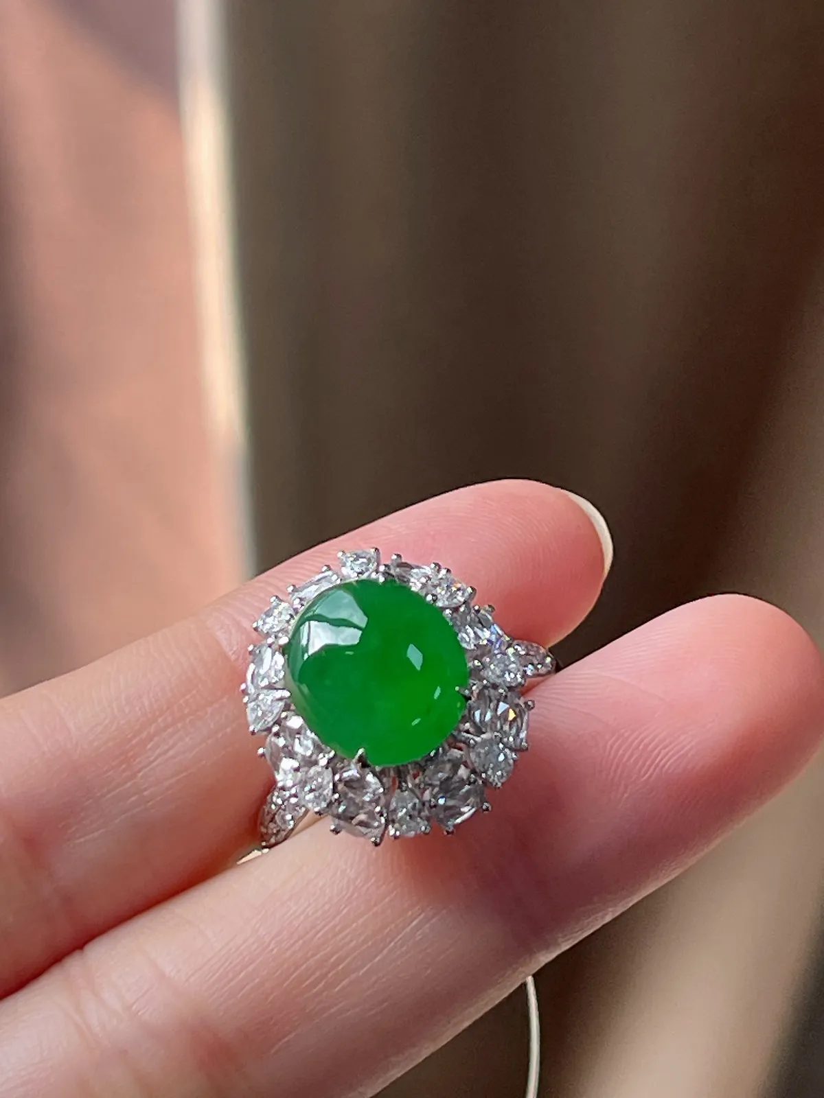 18k金翡翠满绿戒指