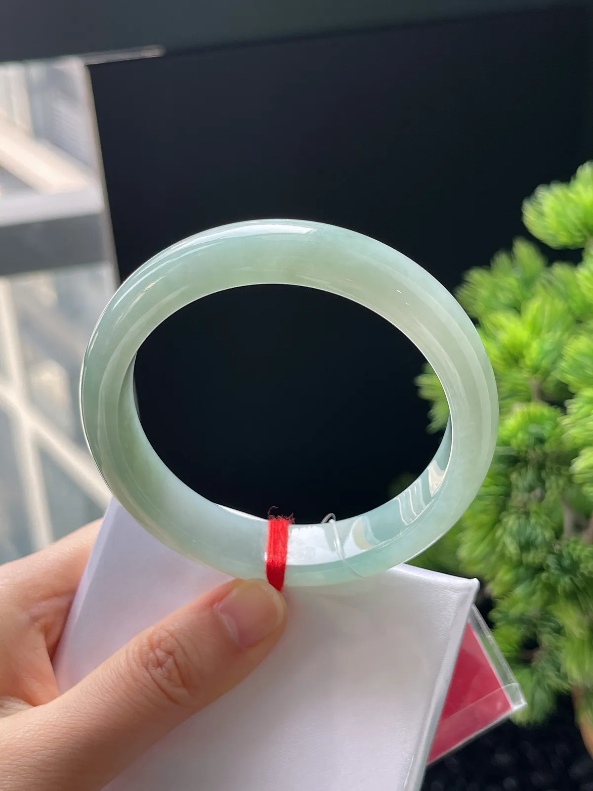 正圈58圈口，翡翠冰糯种绿色手镯