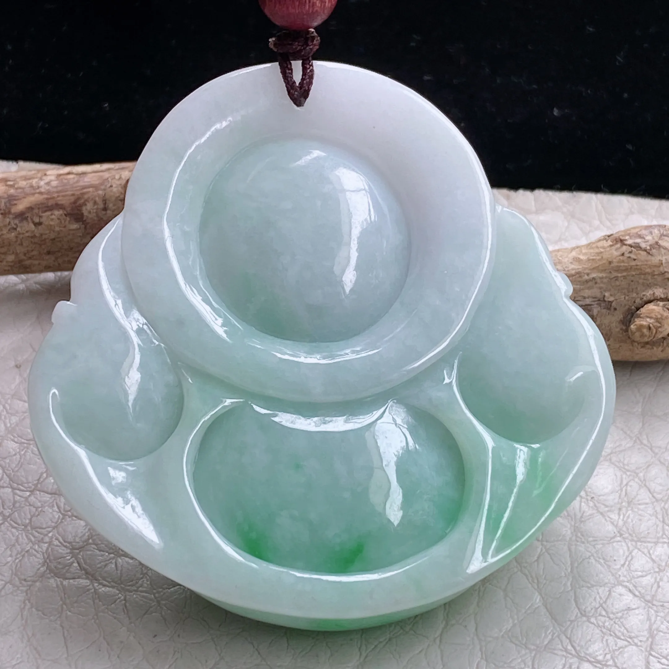 zen自然光49*48*12.5天然缅甸翡翠白底青大佛公项坠飘绿大肚佛毛衣坠
