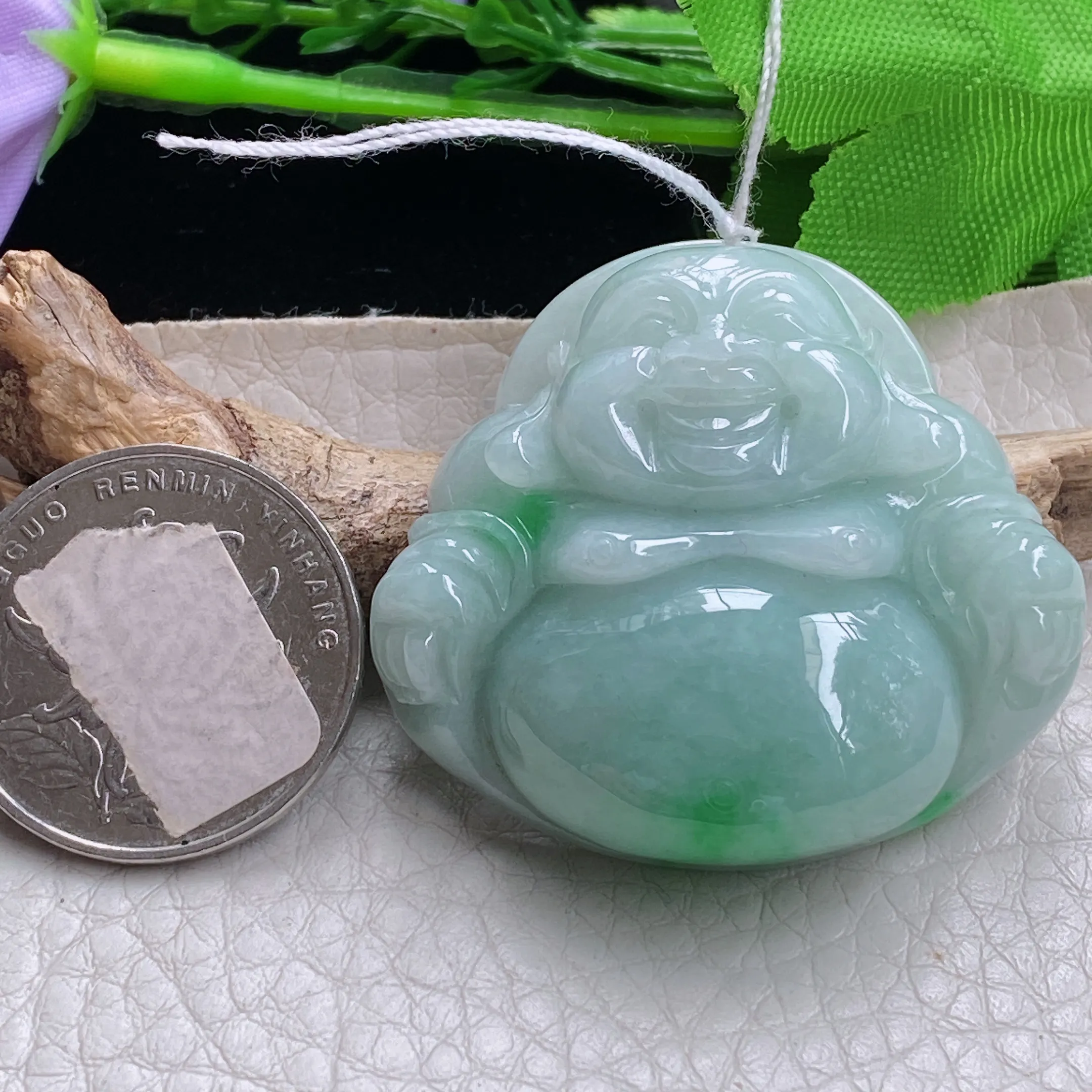zen自然光38*41.6*12.5天然缅甸翡翠飘绿花小佛公 大肚佛玉吊坠