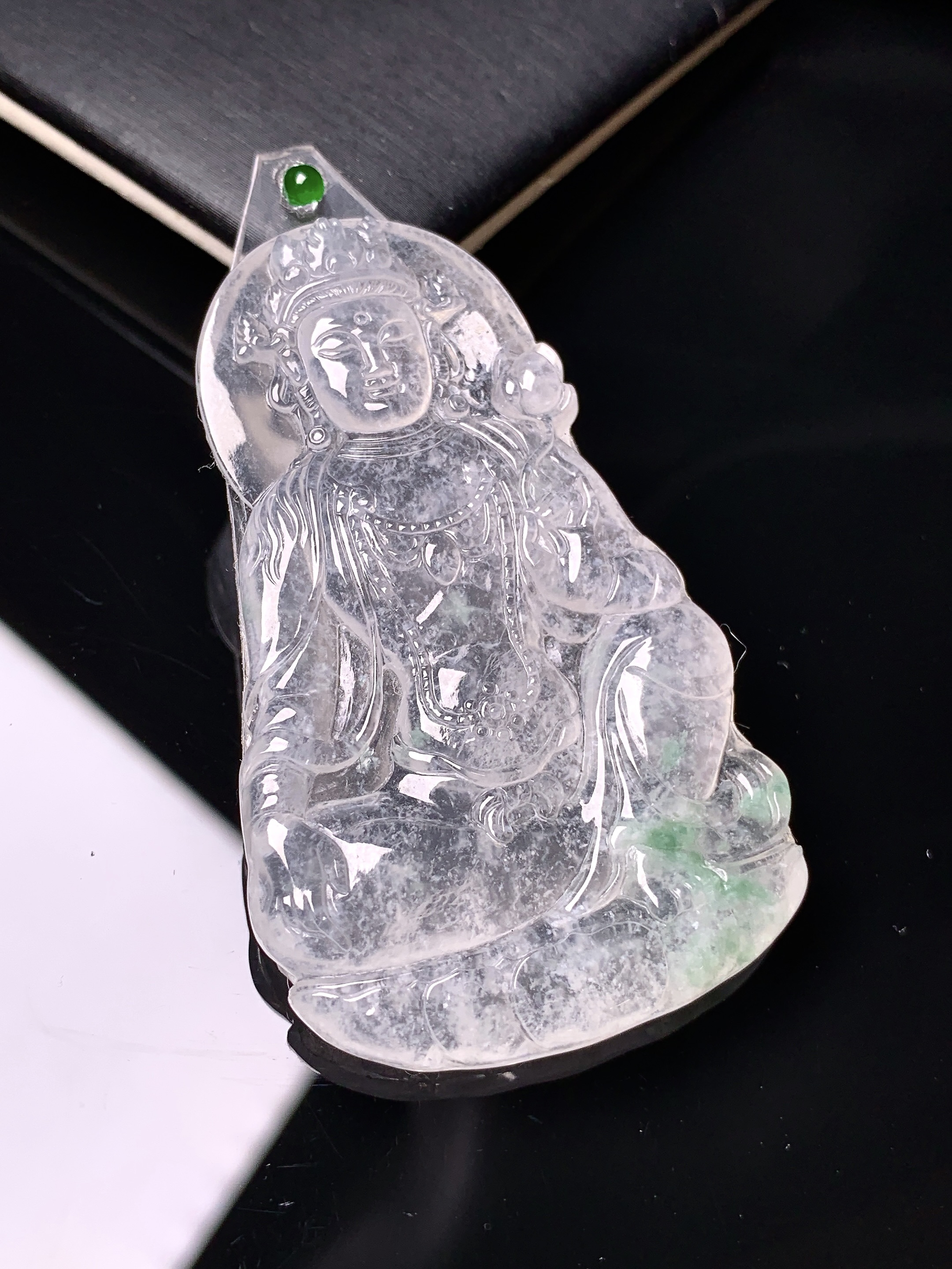 镶嵌款 冰种度母观音菩萨吊坠 玉质细腻 色泽艳丽清新 整体尺寸55.5*33.8*3.8