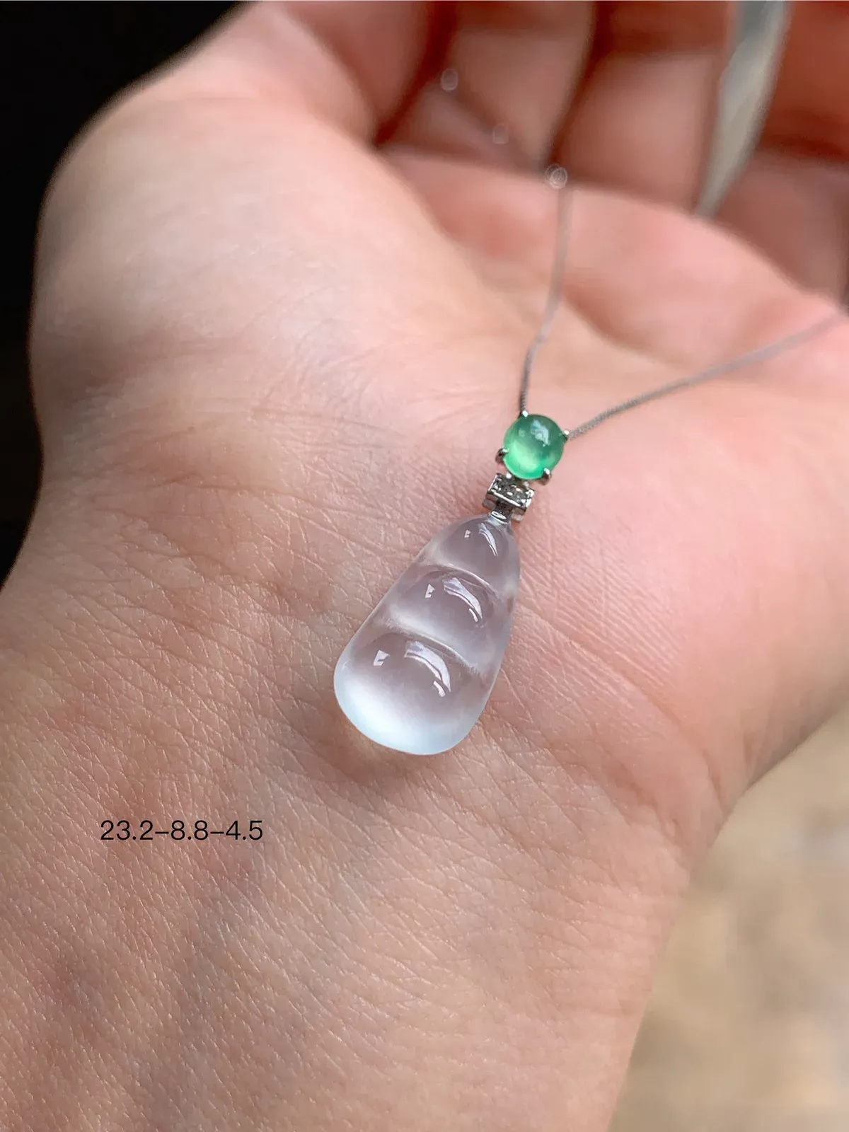 🤍白冰·福豆
晶莹剔透，一眼爱上～