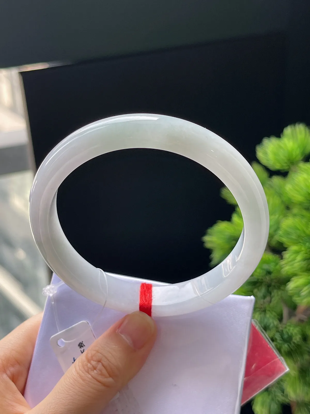 正圈63圈口，翡翠糯化种淡紫色手镯