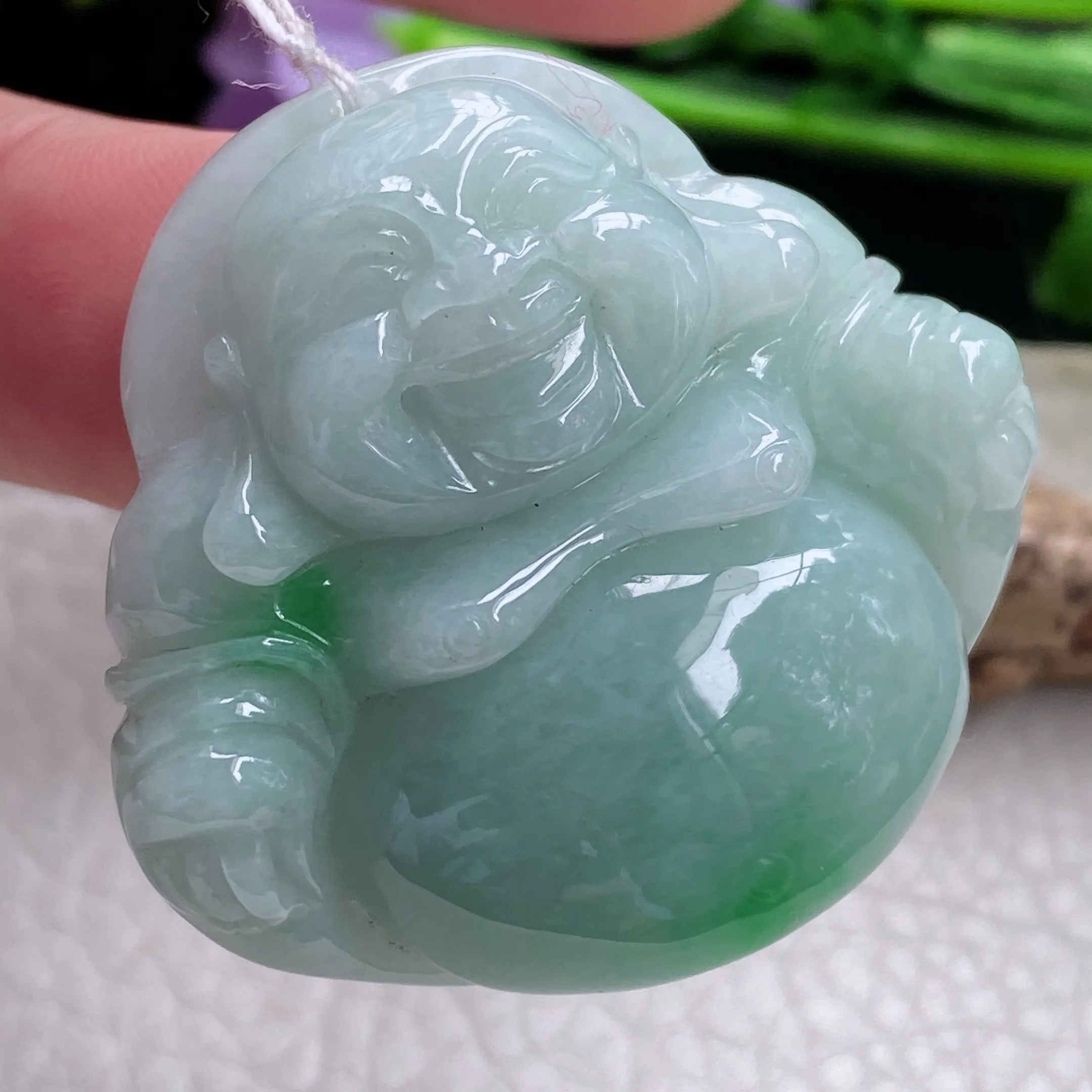 zen自然光38*41.6*12.5天然缅甸翡翠飘绿花小佛公 大肚佛玉吊坠