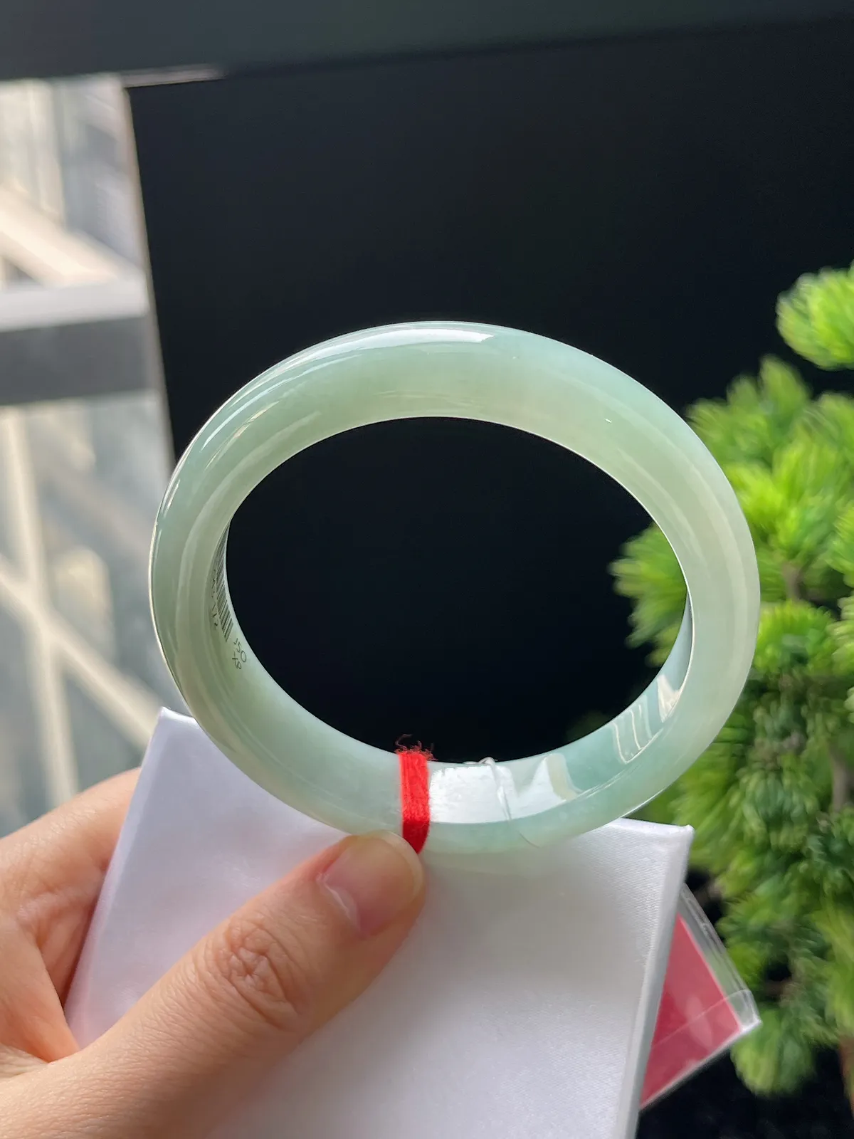 正圈58圈口，翡翠冰糯种绿色手镯