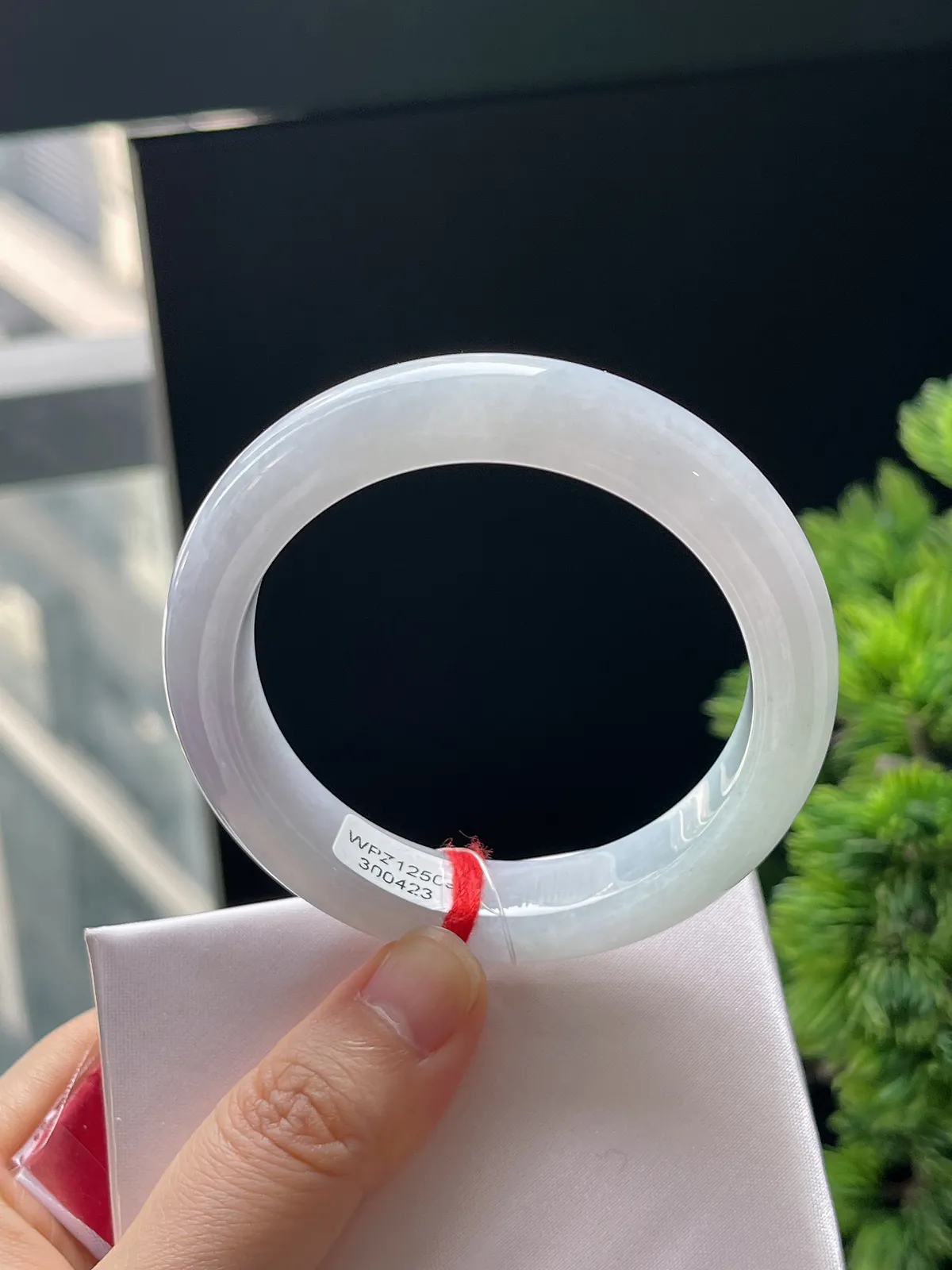 正圈52.3圈口，翡翠冰糯种浅紫色手镯