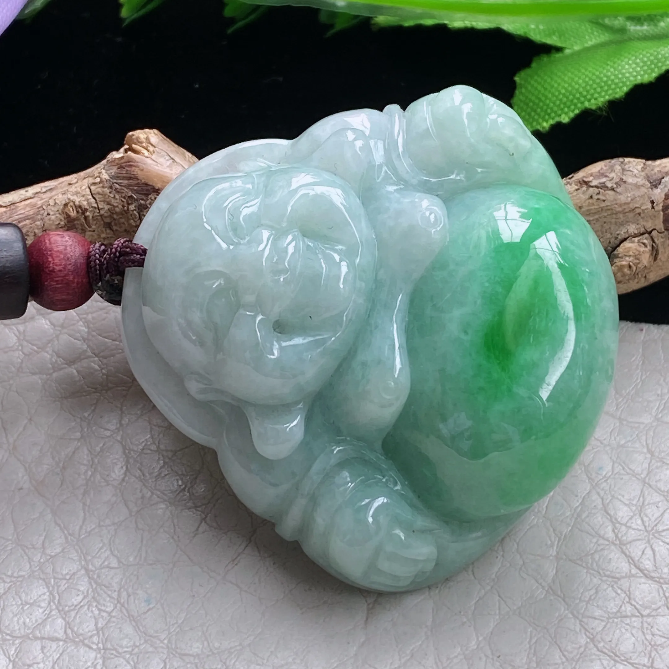 zen自然光41.5*43.8*14.5天然缅甸翡翠阳绿佛公 大肚开心佛玉吊坠