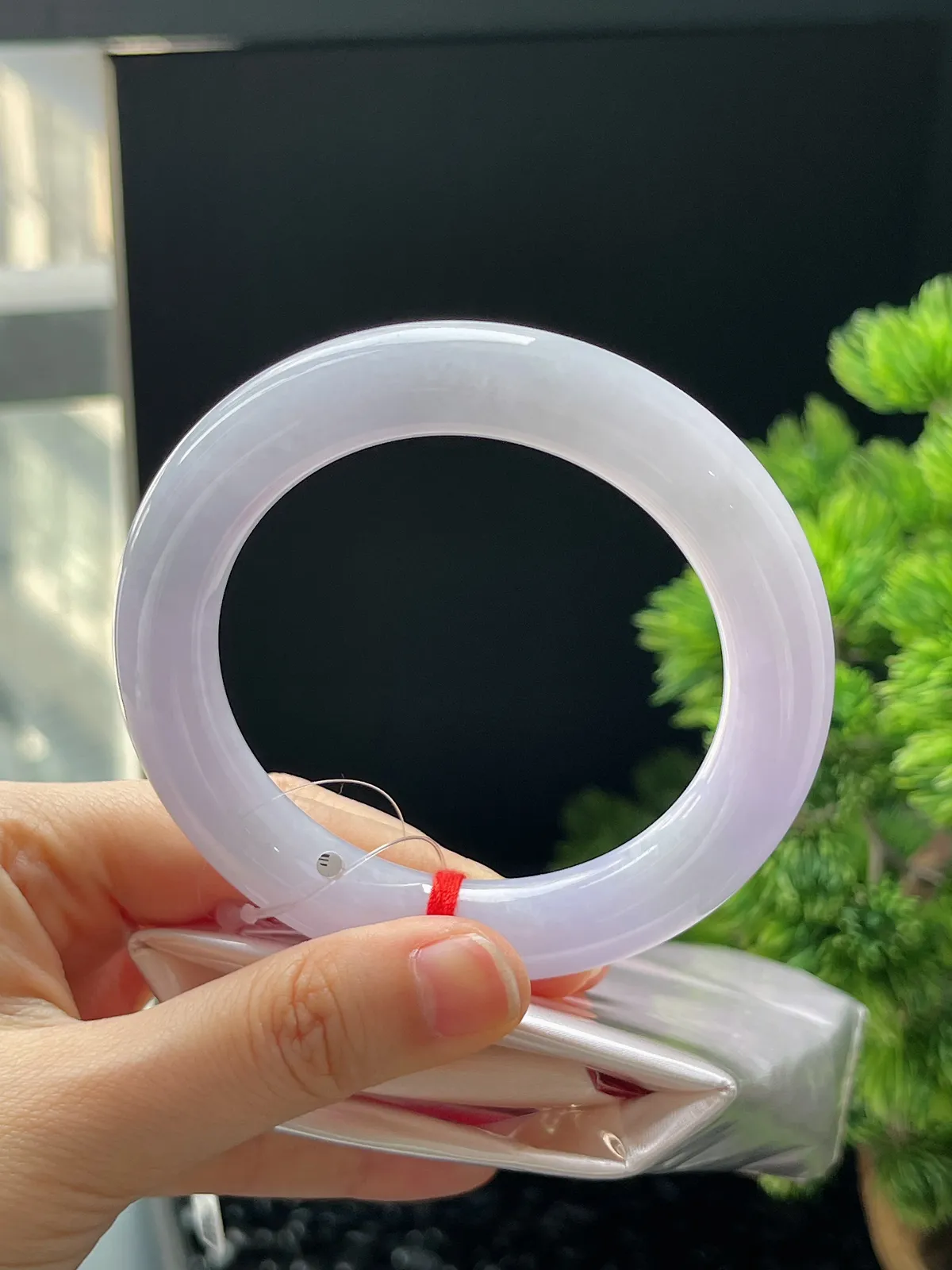 圆镯57圈口，翡翠糯化种紫色手镯