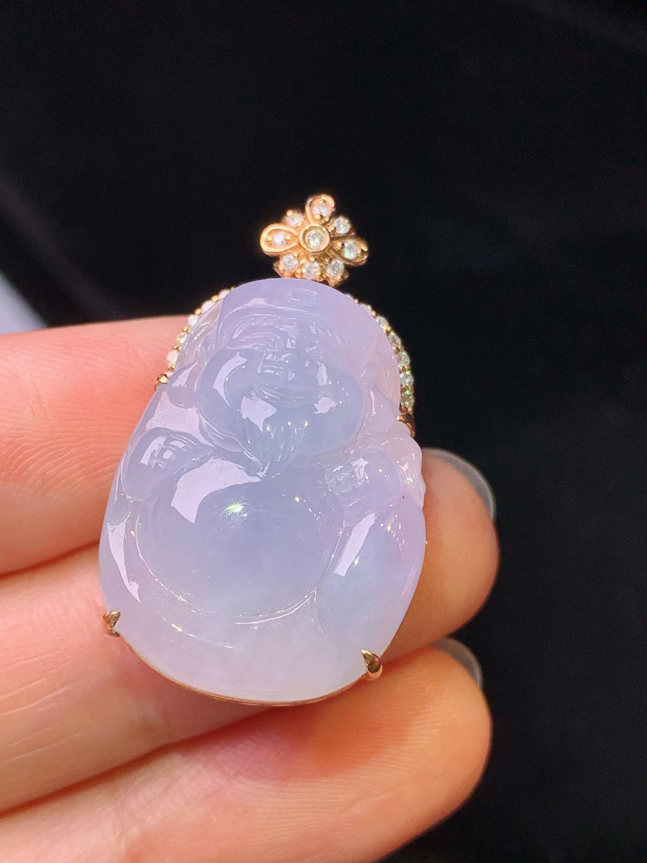 18k金钻镶嵌淡紫罗兰财神吊坠 玉质细腻 色泽艳丽清新 整体尺寸32.2*18.5*9.6