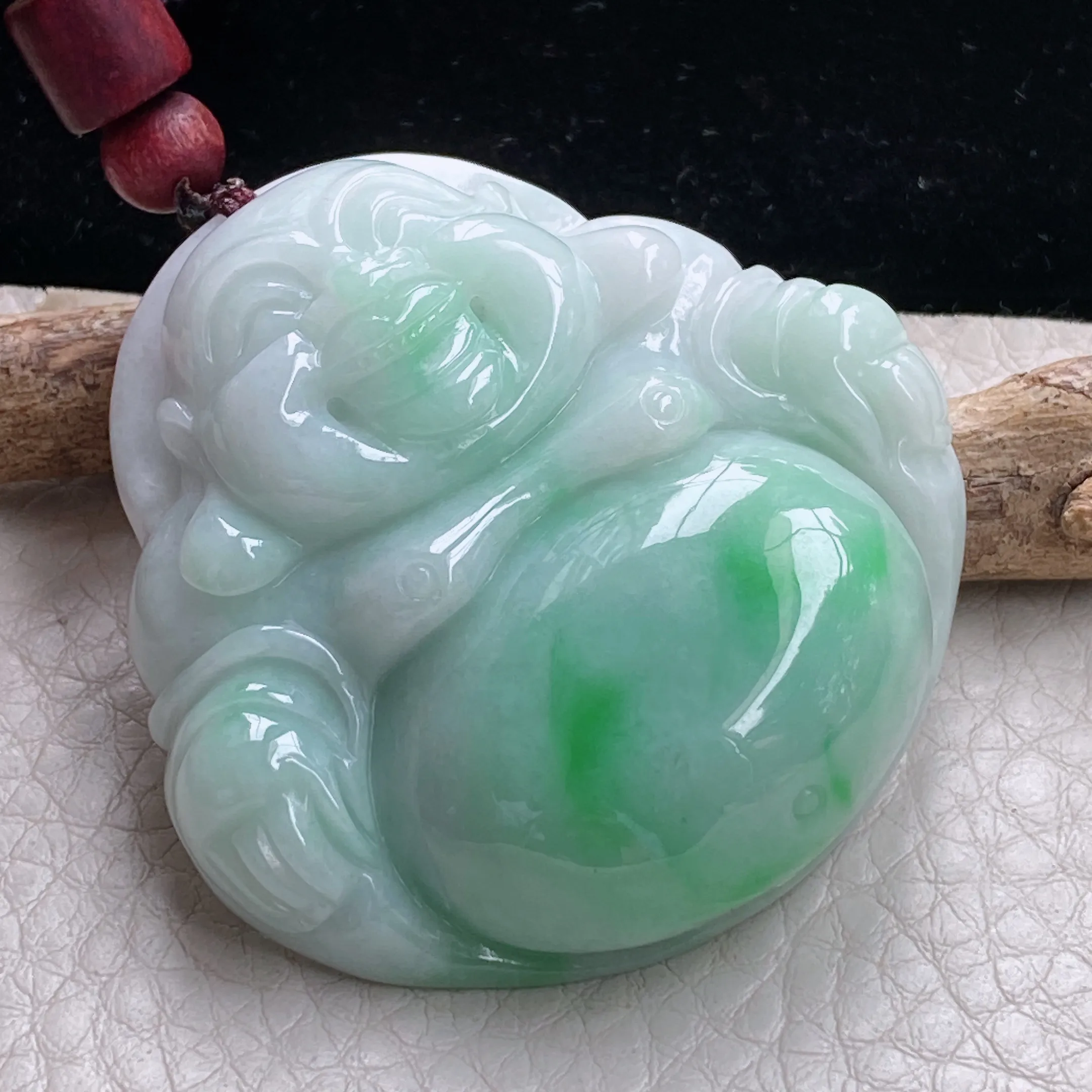 zen自然光49*48*12.5天然缅甸翡翠白底青大佛公项坠飘绿大肚佛毛衣坠