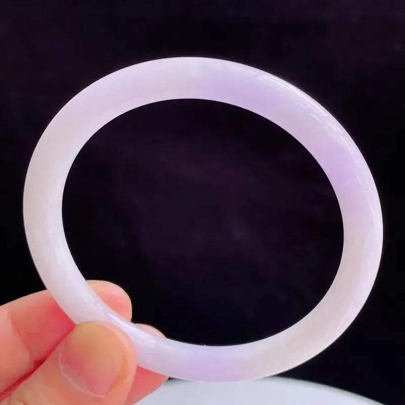 55.6mm自然光拍摄天然翡翠A货紫罗兰好种水圆条手镯 24.84克