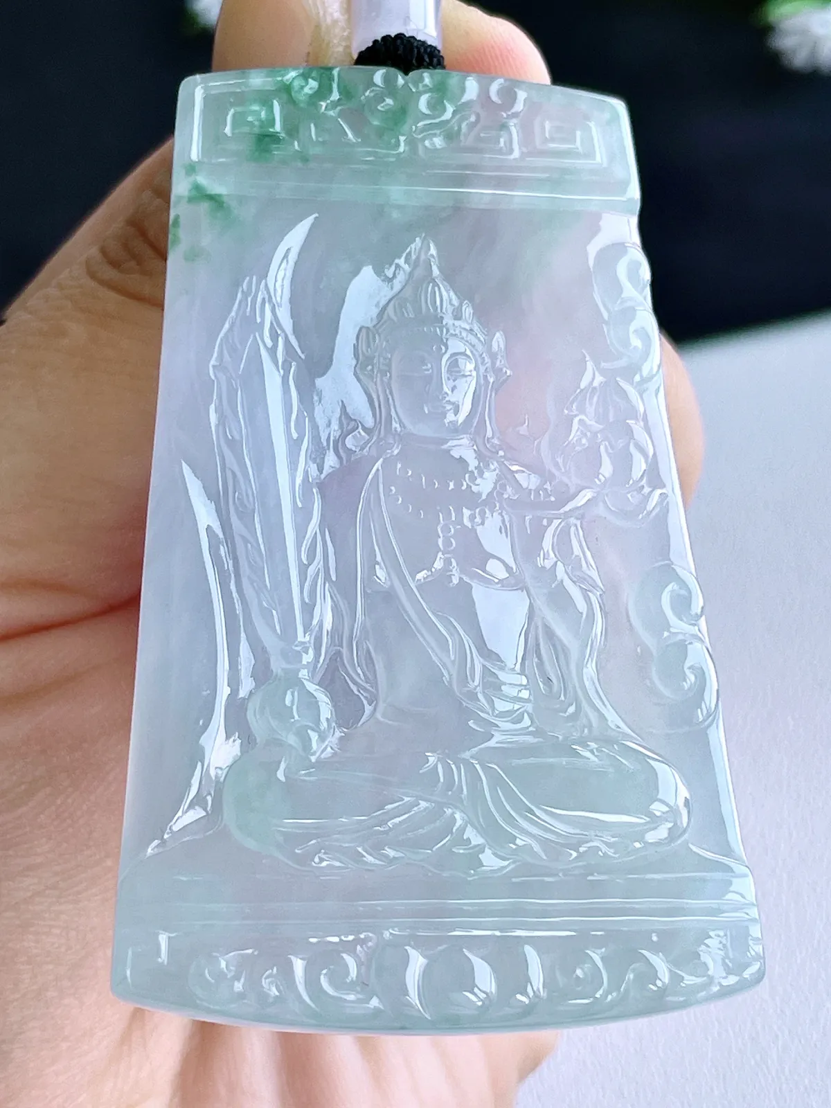 冰飘花虚空藏菩萨牌吊坠
66.8-40.8-5