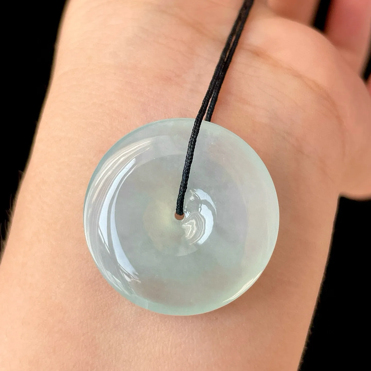 ￼🦋冰晴底平安扣