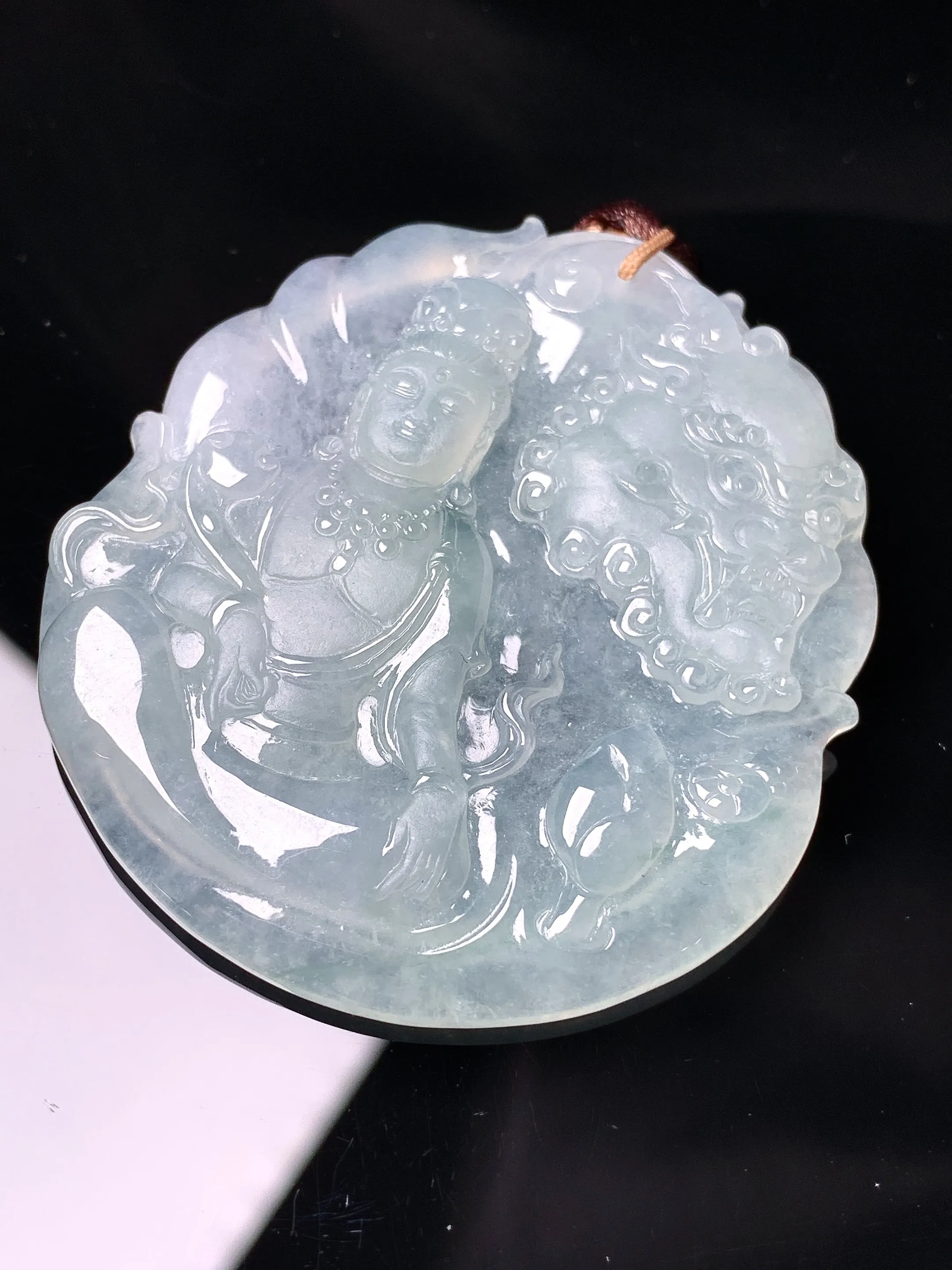 冰种文殊观音菩萨吊坠 玉质细腻 色泽艳丽清新 整体尺寸51.5*45.3*5.2