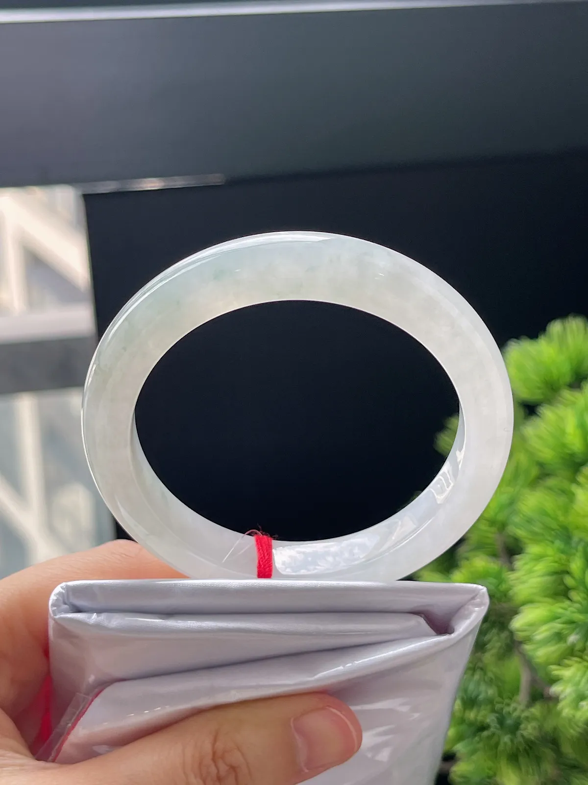 正圈55，翡翠冰糯种飘花手镯