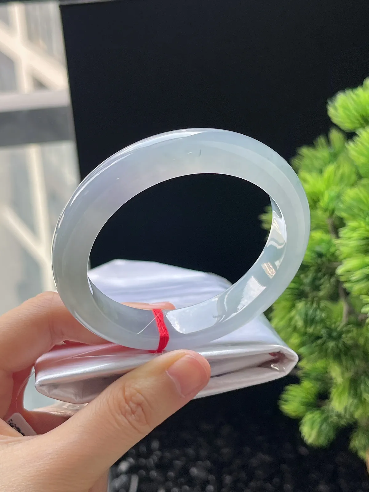 正圈56.5，翡翠冰糯种春带彩手镯