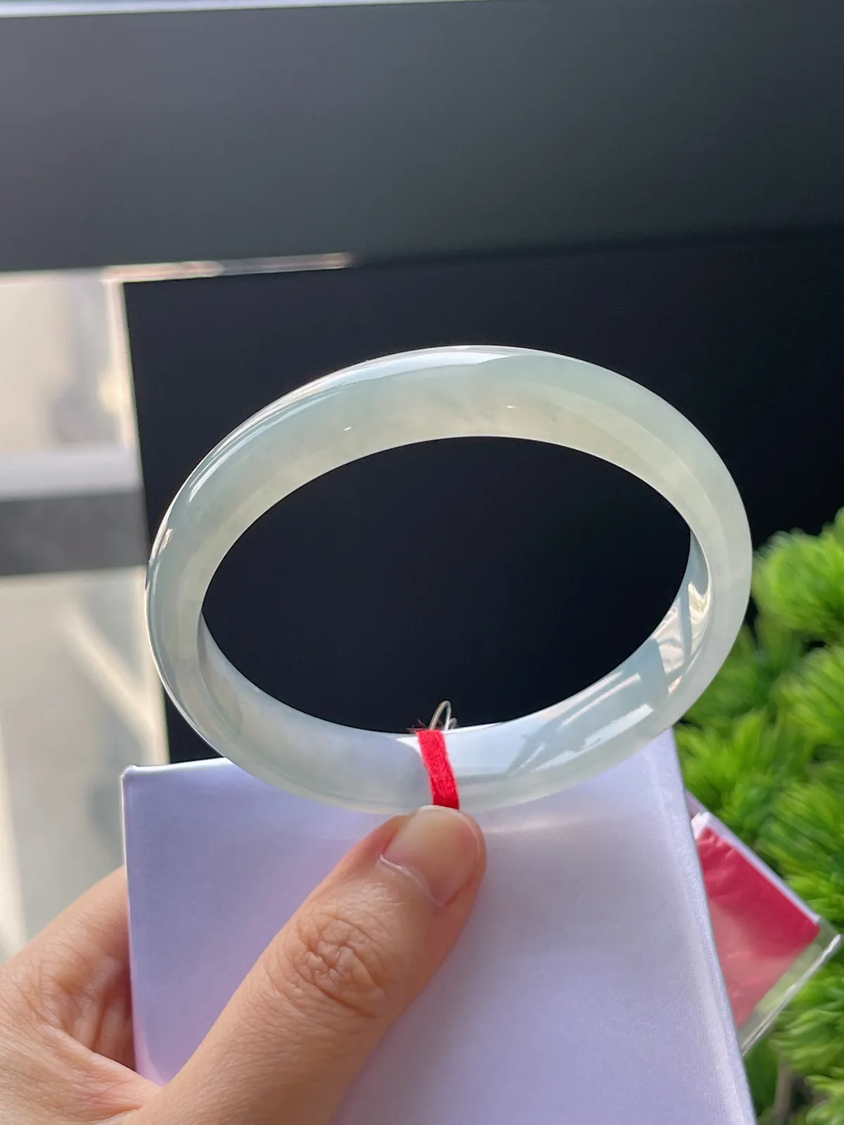 正圈58圈口，翡翠冰种白色手镯