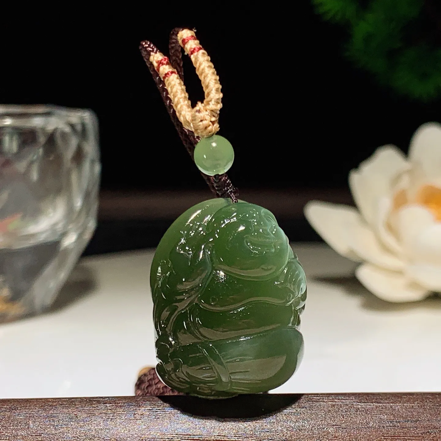 和田玉阳绿俄罗斯碧玉猫眼佛引福来挂件 尺寸25/20/17重17克 玉质细腻油润 底色纯净 脂粉好，品质好。lt260206