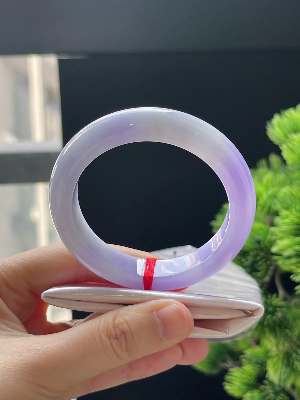 正圈51圈口，翡翠糯化种茄紫色手镯