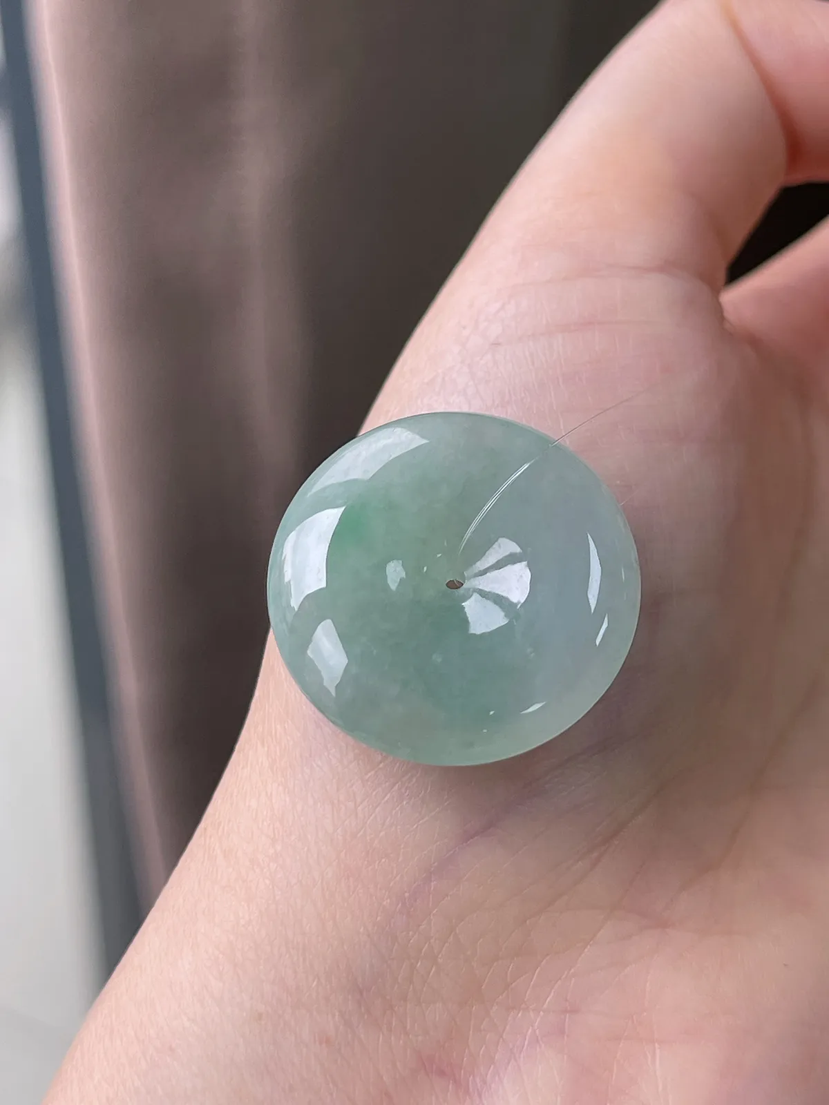 翡翠冰糯种淡绿色平安扣