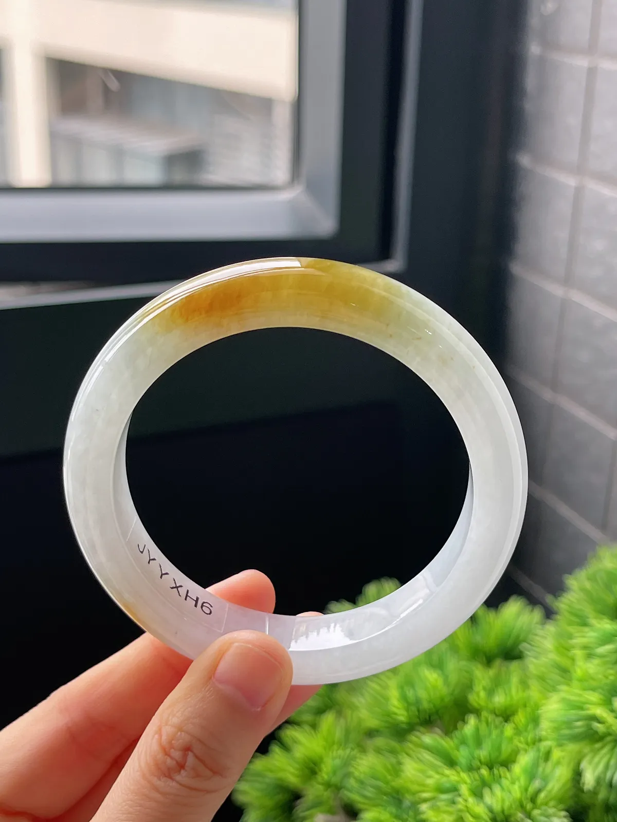 正圈58.6圈口，翡翠冰糯种黄色手镯