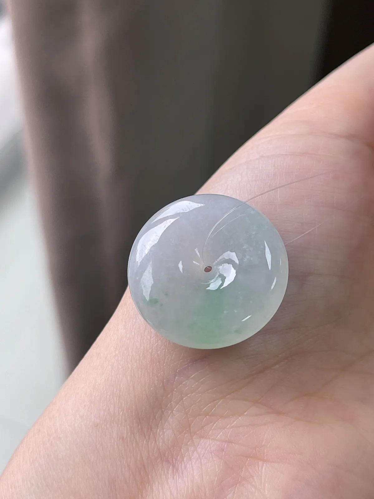 翡翠冰糯种淡绿色平安扣