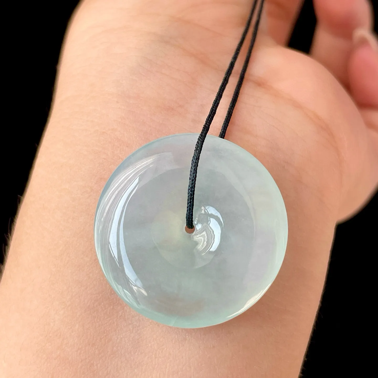 ￼🦋冰晴底平安扣