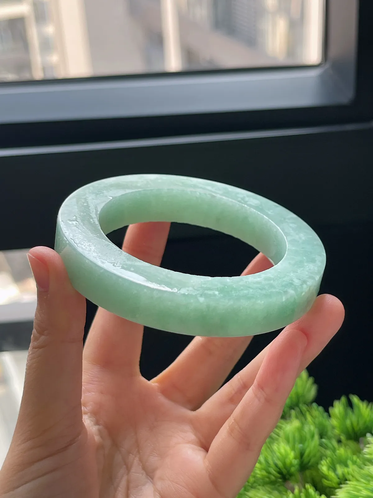 翡翠毛坯，⭕️正圈最大做65.8，圆条最大做61.8；最小做57.1