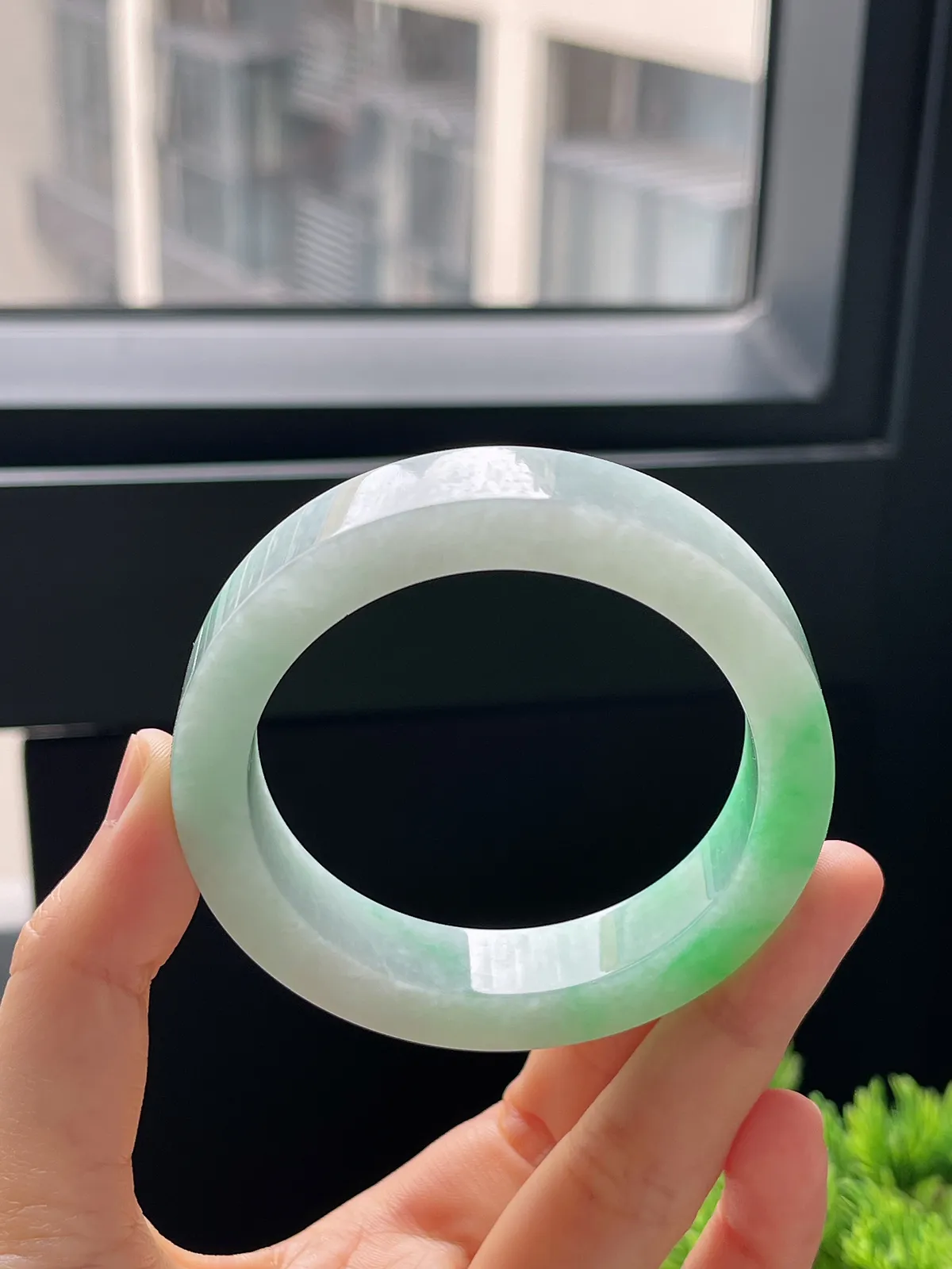 翡翠毛坯，⭕️正圈最大做54.5，最小做54.3