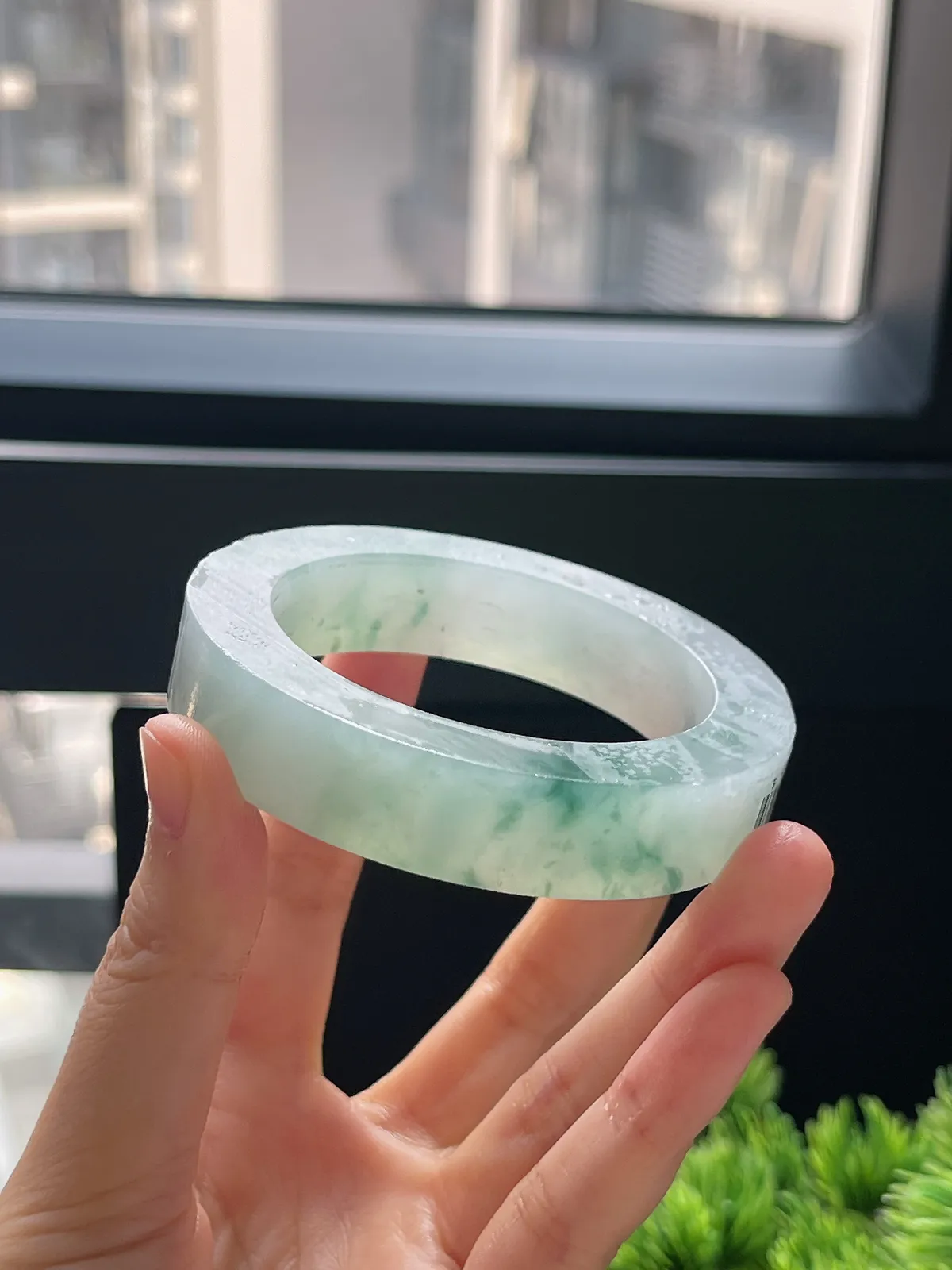 翡翠毛坯，⭕️正圈最大做56，最小做52.8