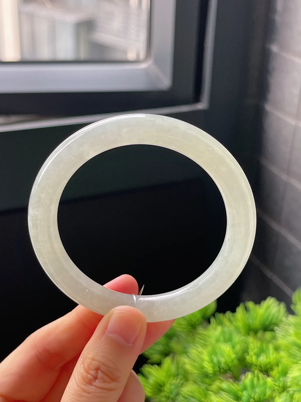 圆镯55.4圈口，翡翠手镯