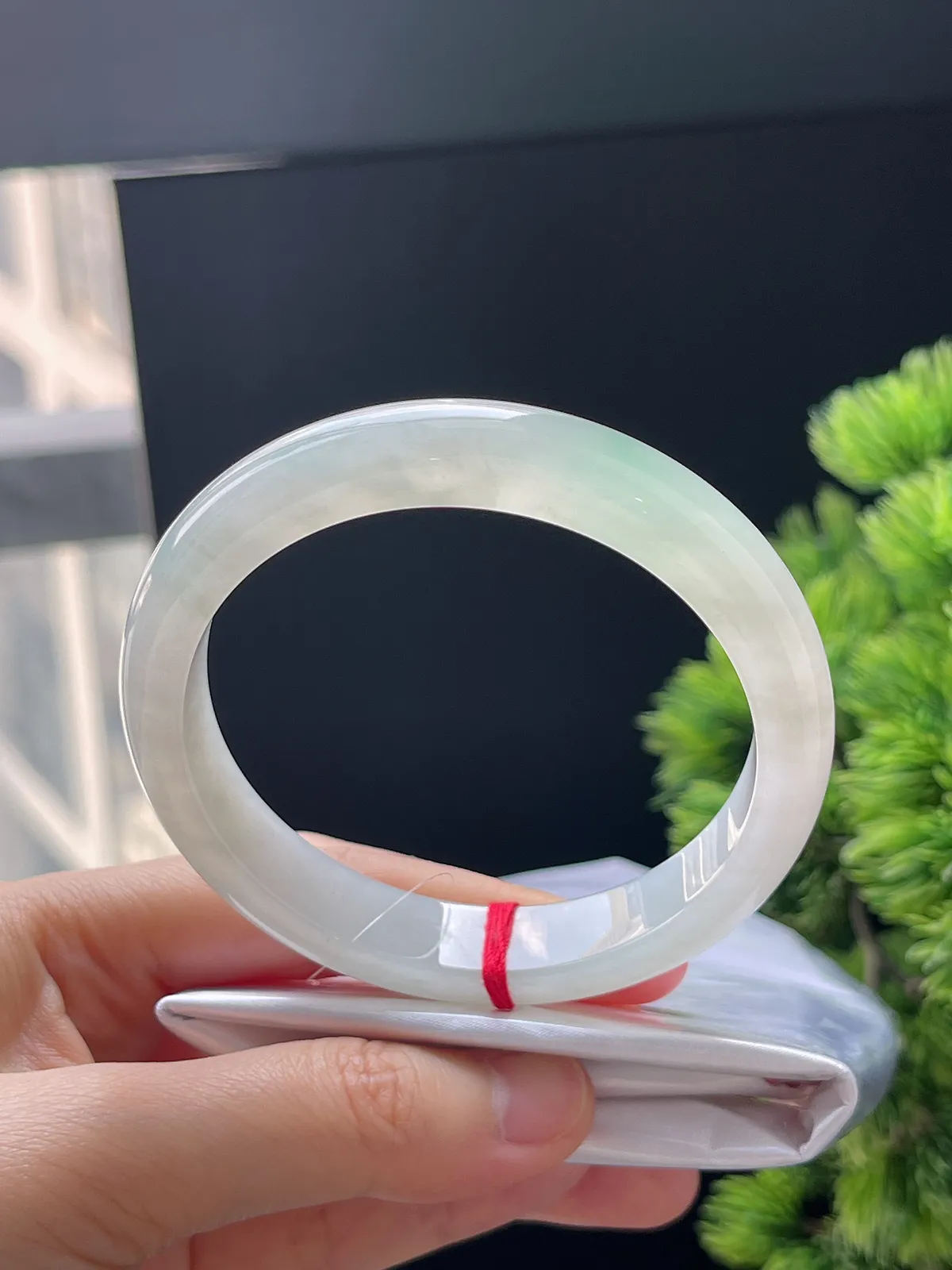 正圈59.6，翡翠冰糯种飘花手镯