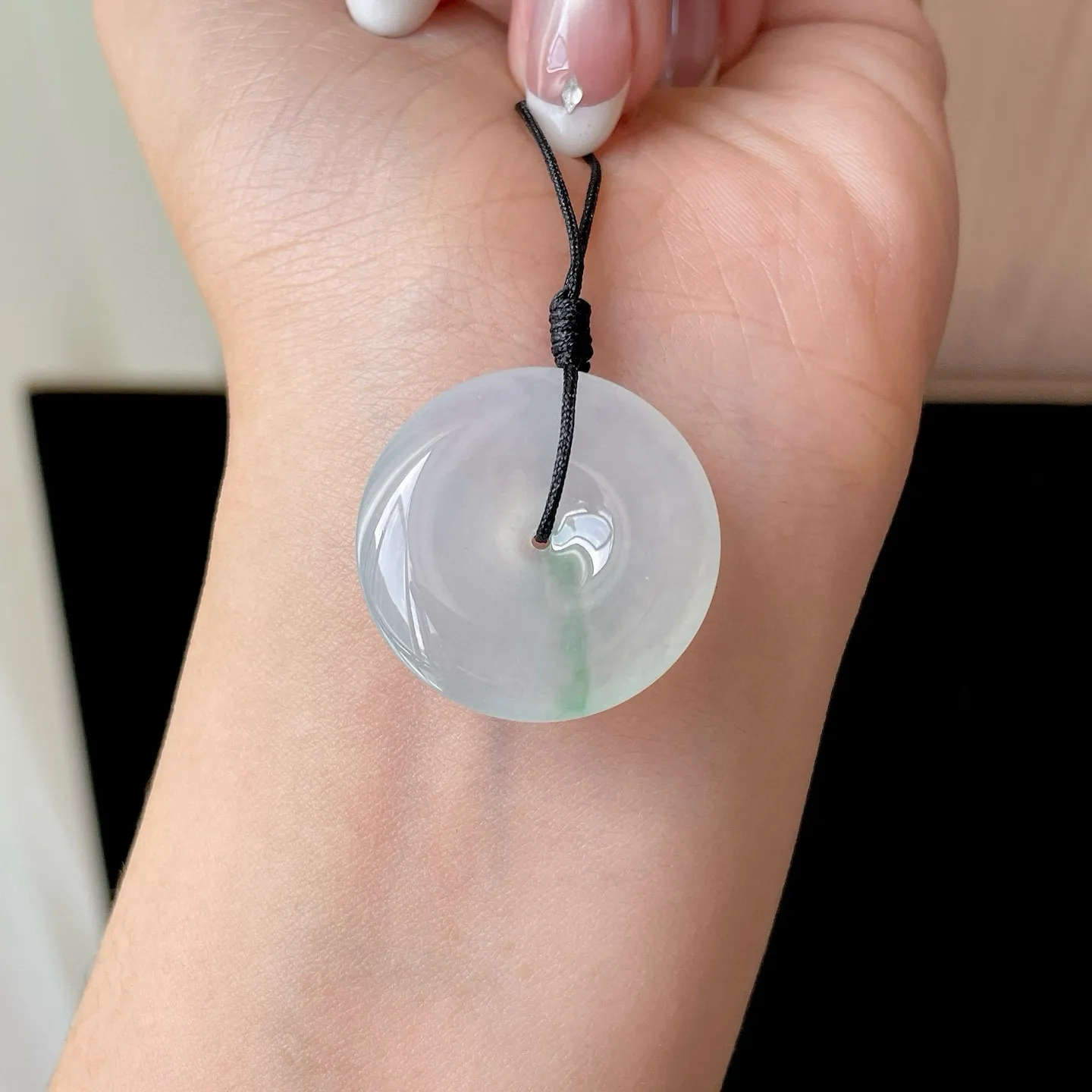 高冰飘绿平安扣