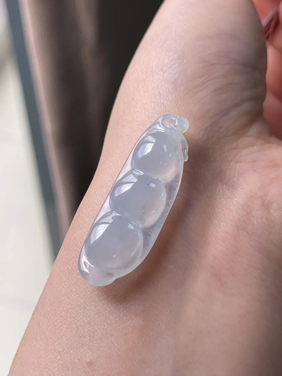 翡翠冰种白色连中三元福豆