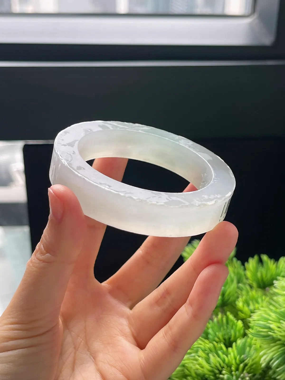 翡翠毛坯，⭕️正圈最大做55.7，最小做53.2