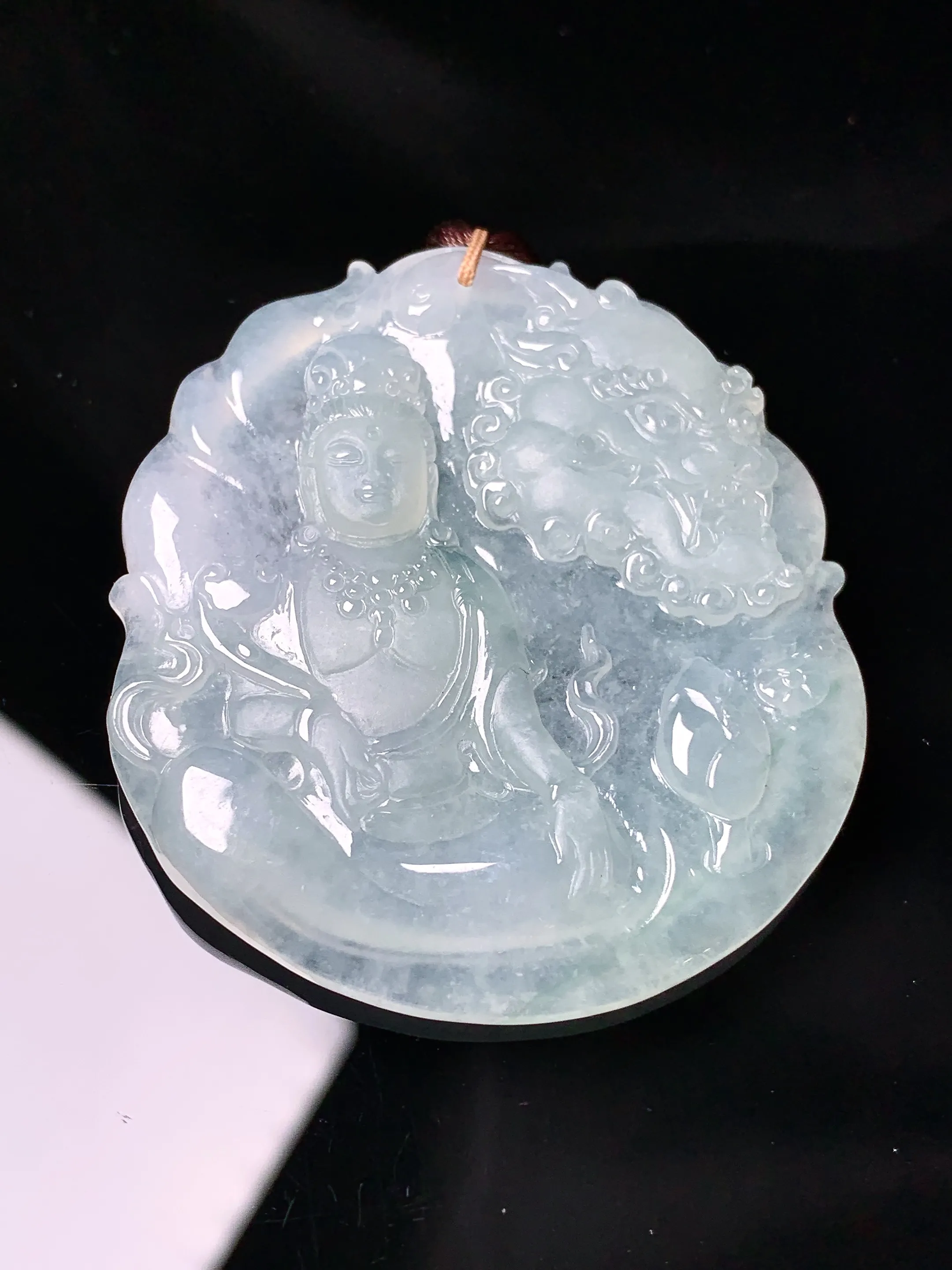 冰种文殊观音菩萨吊坠 玉质细腻 色泽艳丽清新 整体尺寸51.5*45.3*5.2