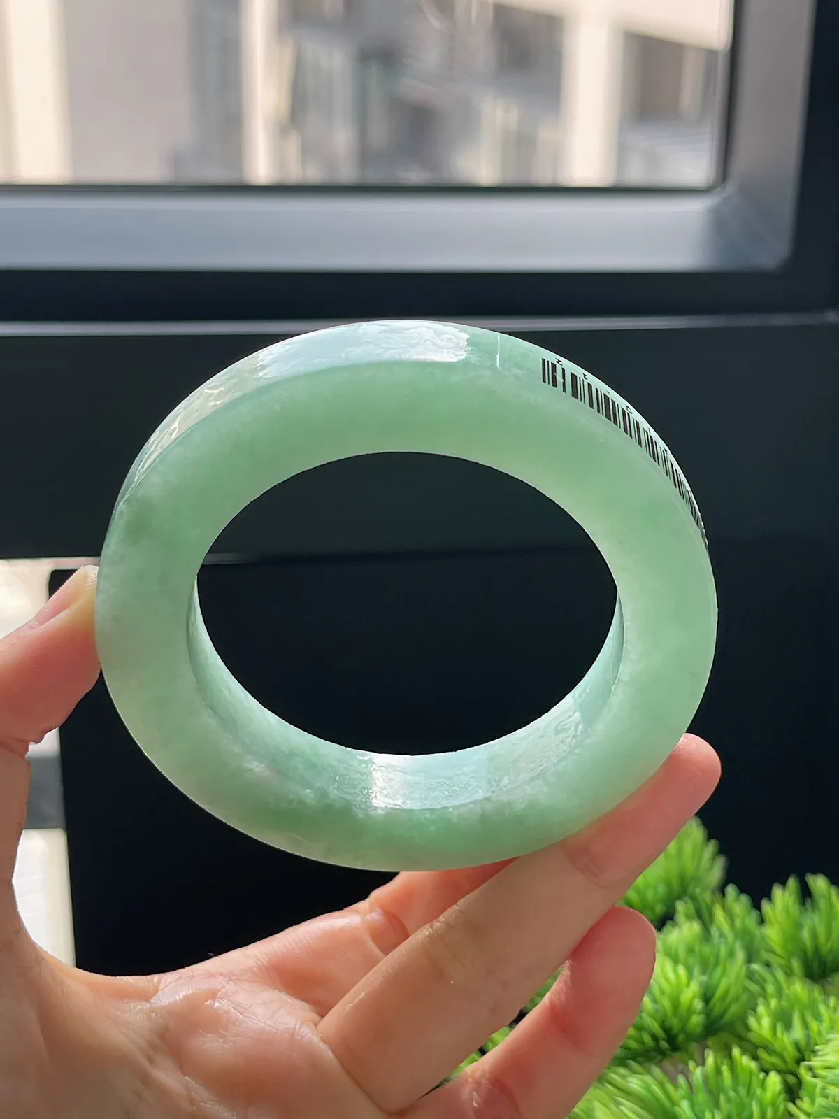 翡翠毛坯，⭕️正圈最大做65.8，圆条最大做61.8；最小做57.1